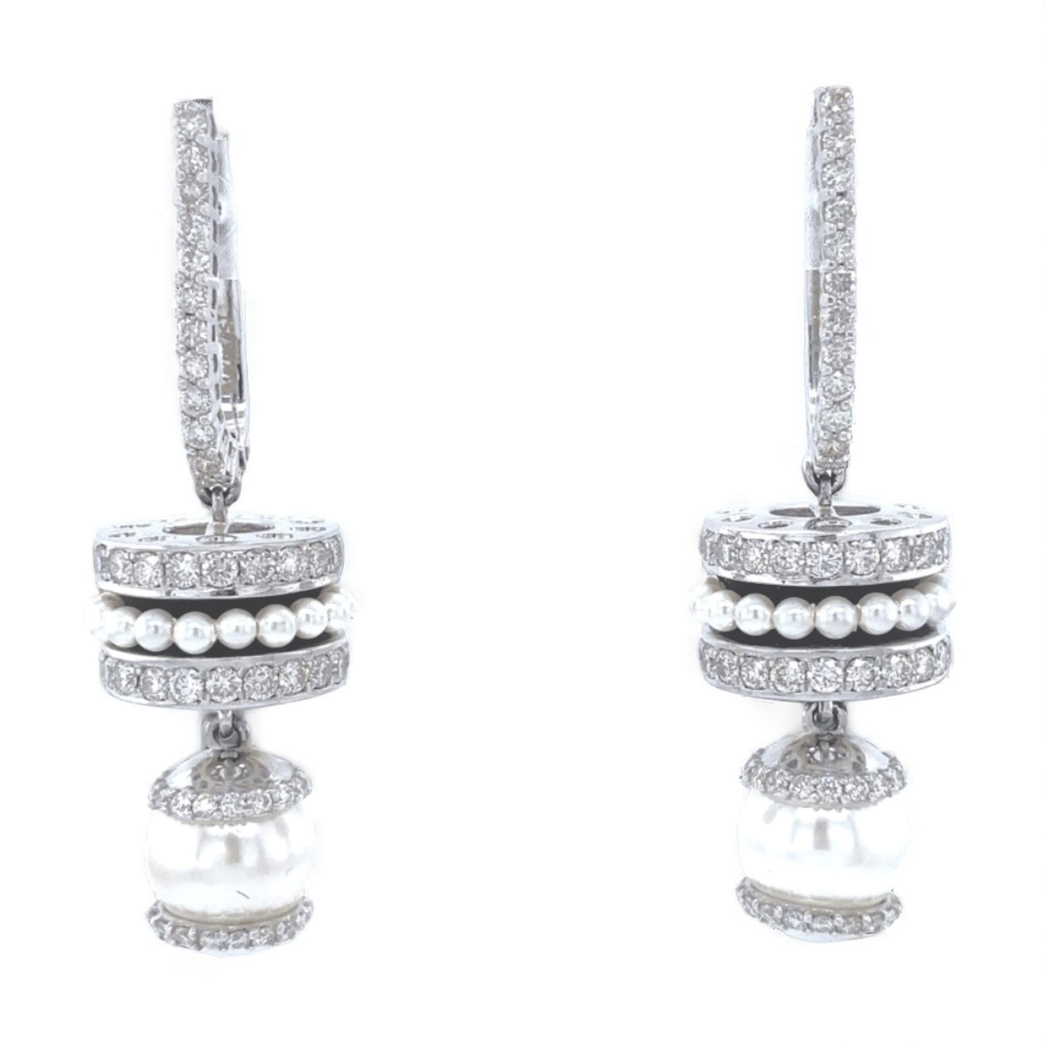Taille ronde Pearl Drop Enamel Diamond Earrings in 14K Solid Gold (Certified) en vente