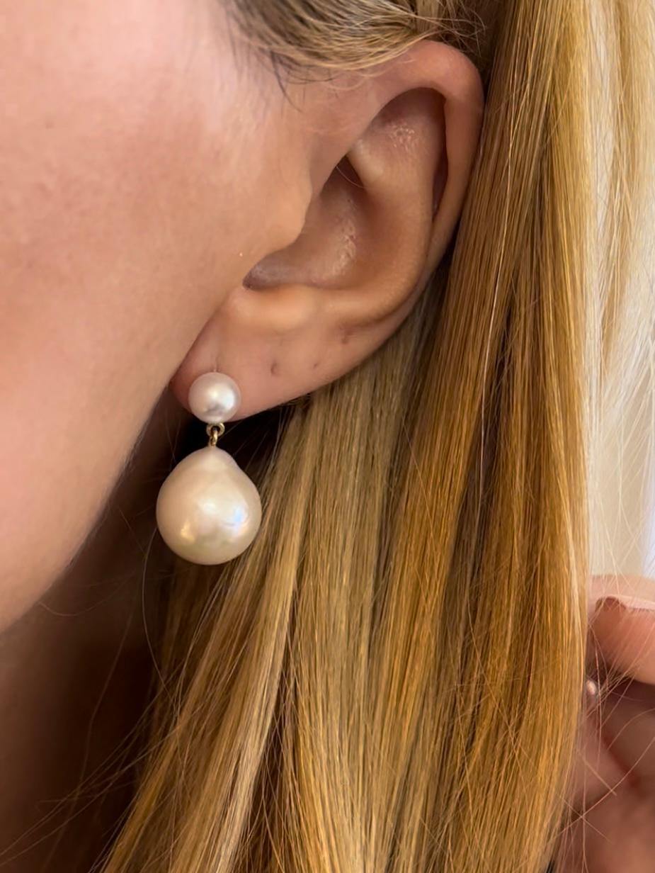 Pearl Duo Earrings In New Condition For Sale In Nicosia, CY