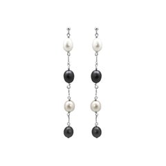 Perlen-Ohrringe aus recyceltem 18 Karat Gold