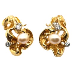 Pearl Earrings with Diamonds in 18 Karat Yellow & White Gold by Gilbert Albert