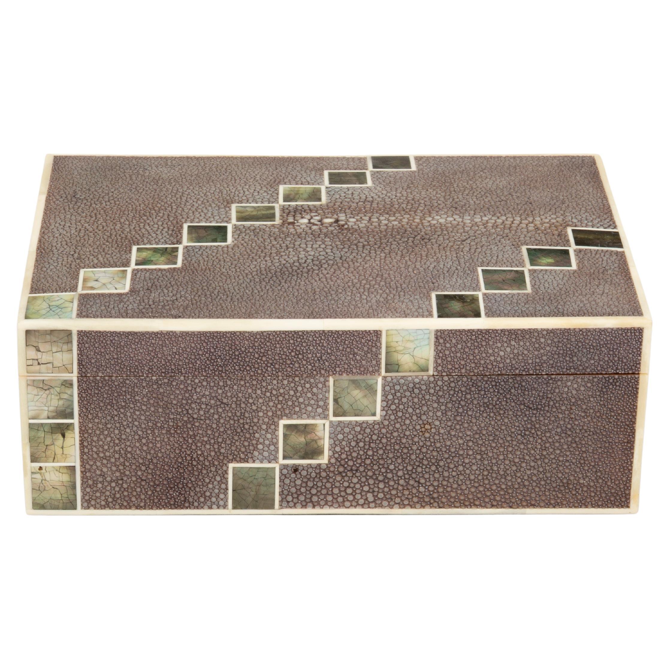 Pearl Elegance: Shagreen Treasure Box