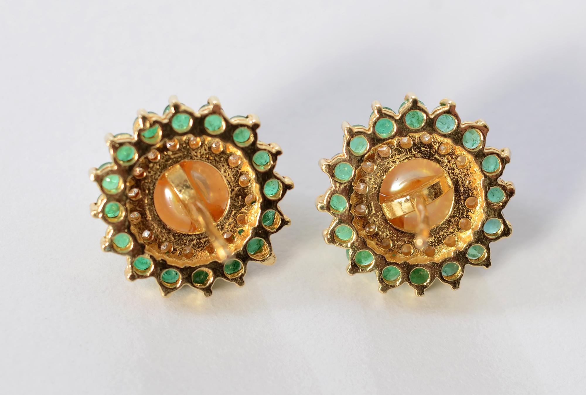 Pearl, Emerald and Diamond Earrings In Excellent Condition For Sale In Darnestown, MD