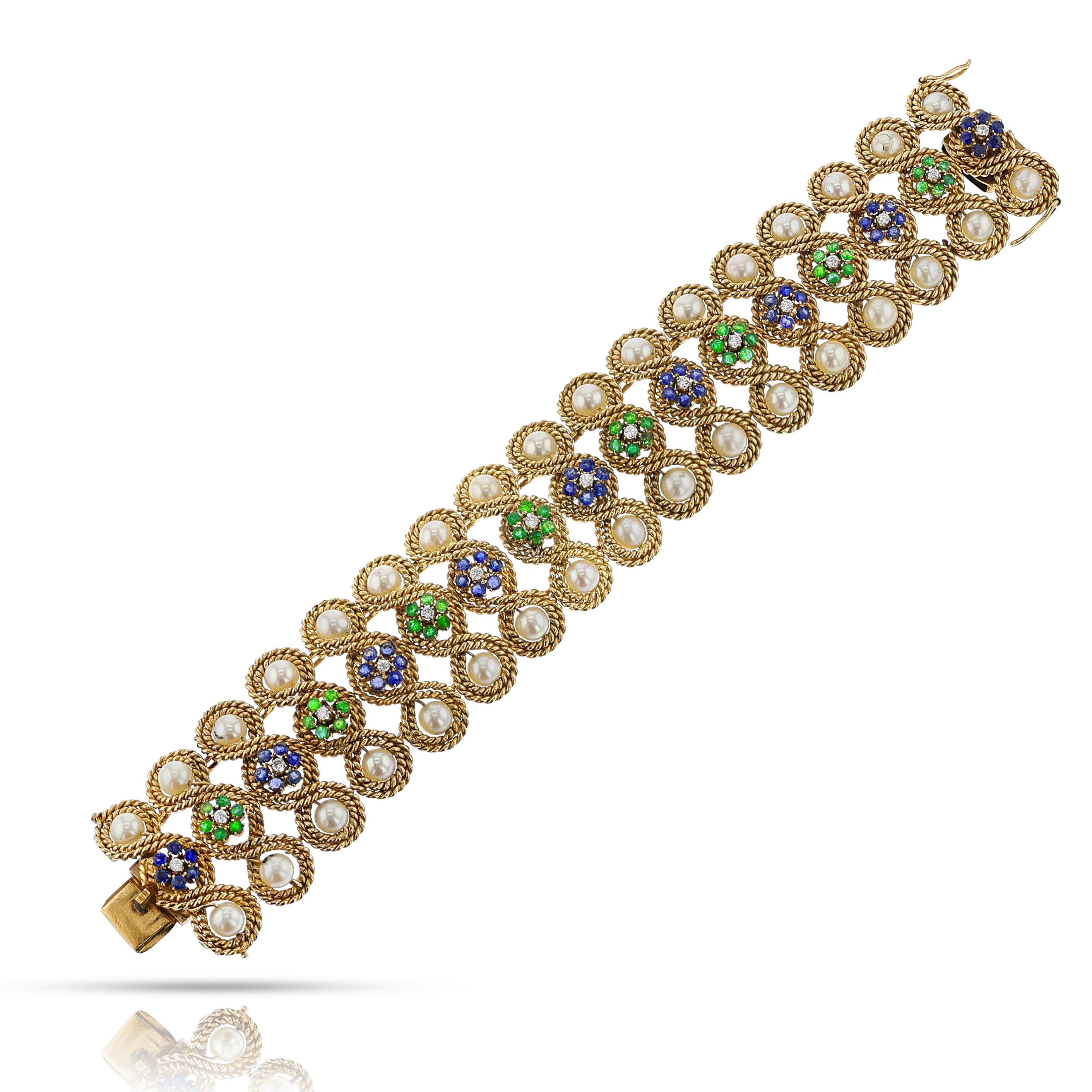Taille ronde Bracelet en perles, émeraudes, diamants et saphirs, 18k, à motifs de cordes en vente