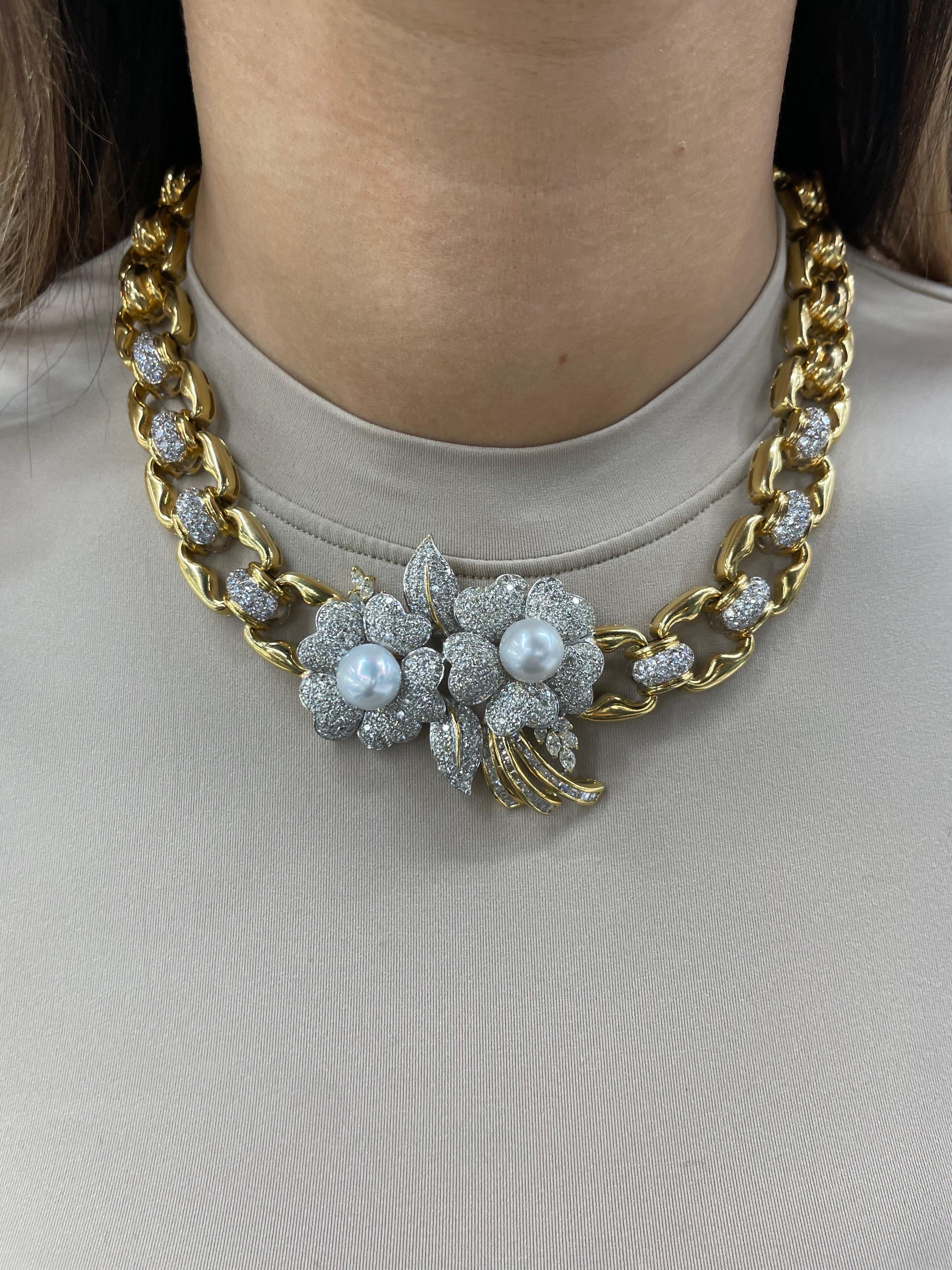 Contemporary Pearl Floral Diamond Link Necklace 11.50 Carats 18 Karat Yellow Gold For Sale