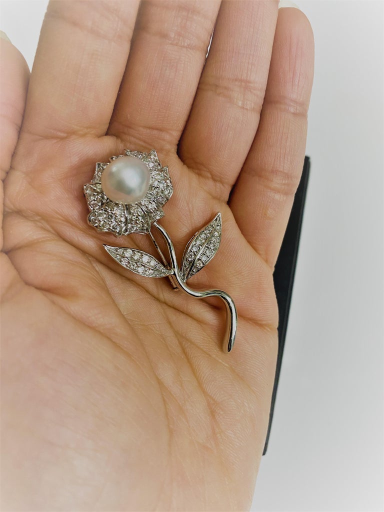 408 Pearl Flower Brooch
