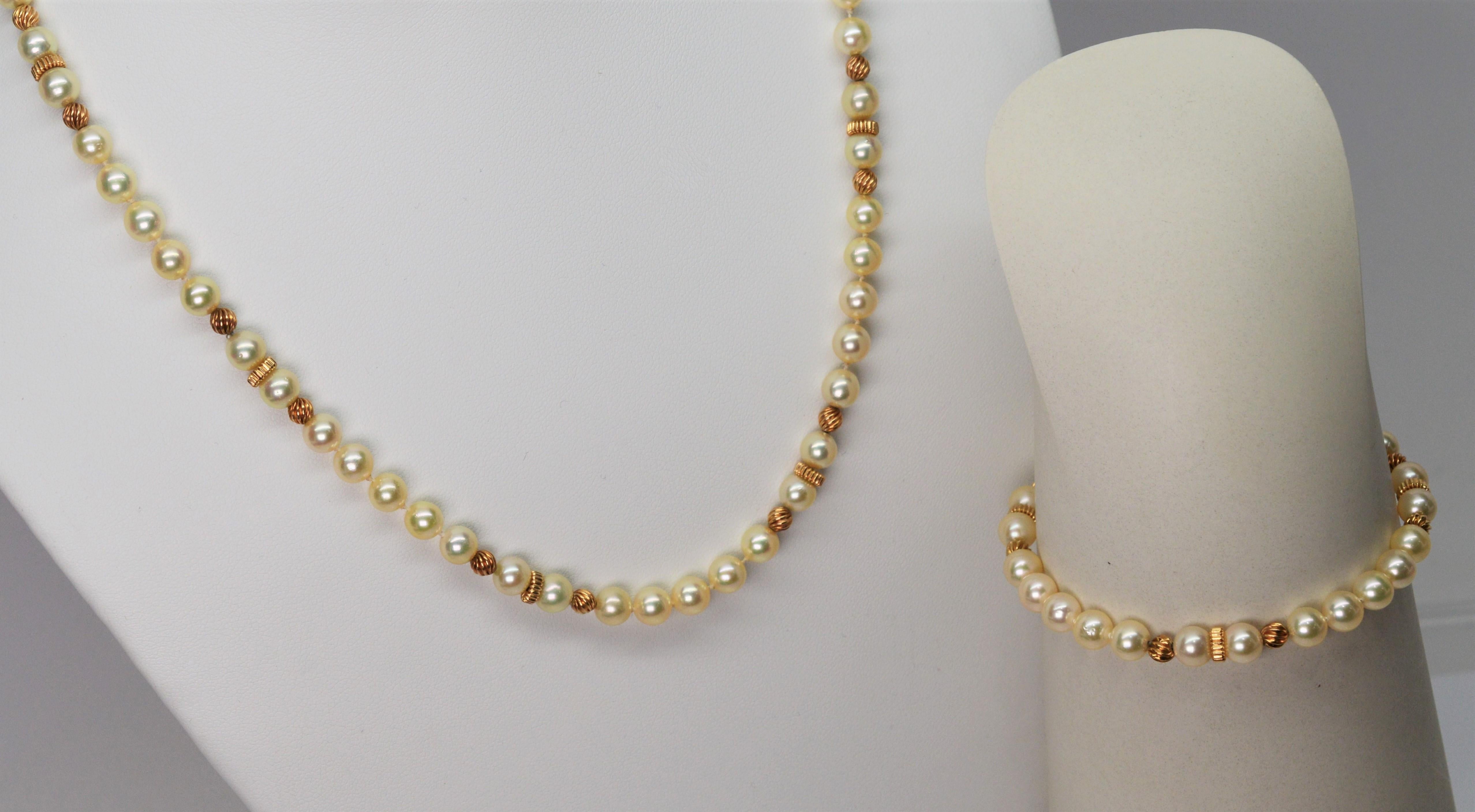 Round Cut Pearl Gold Necklace Bracelet Suite