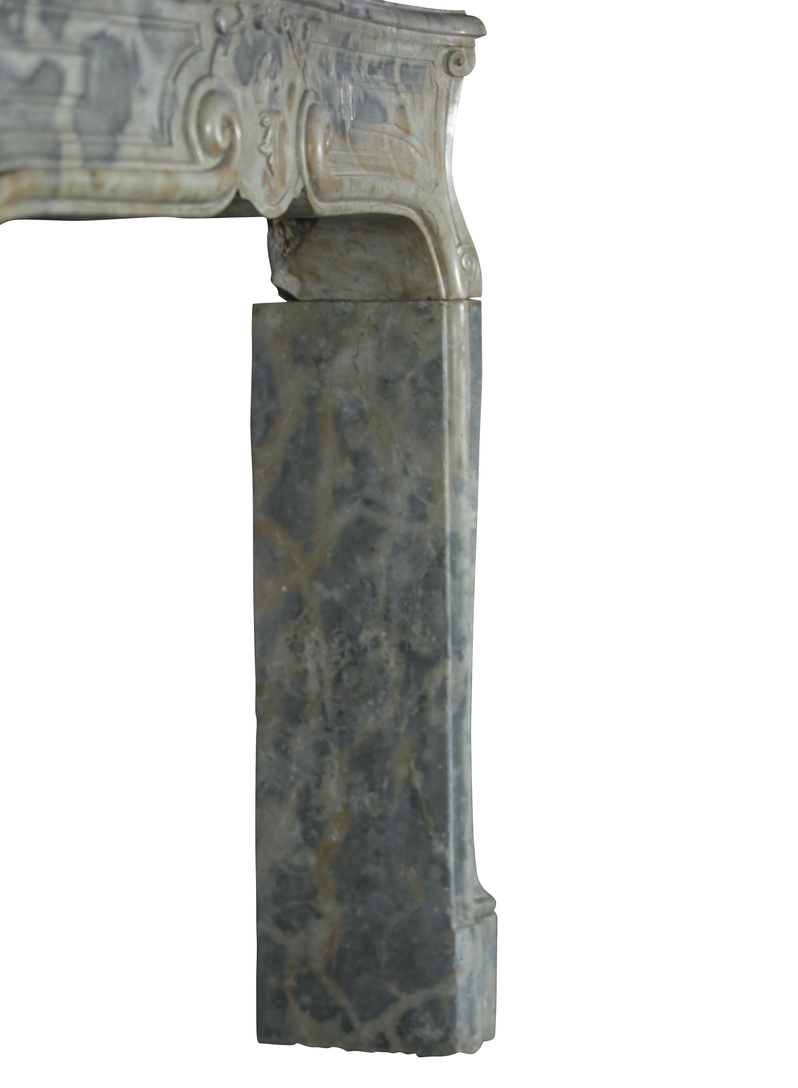 Stone Pearl-Grey & Beige 18th C. Chimney Piece - Refined Luxury Design Concepts For Sale