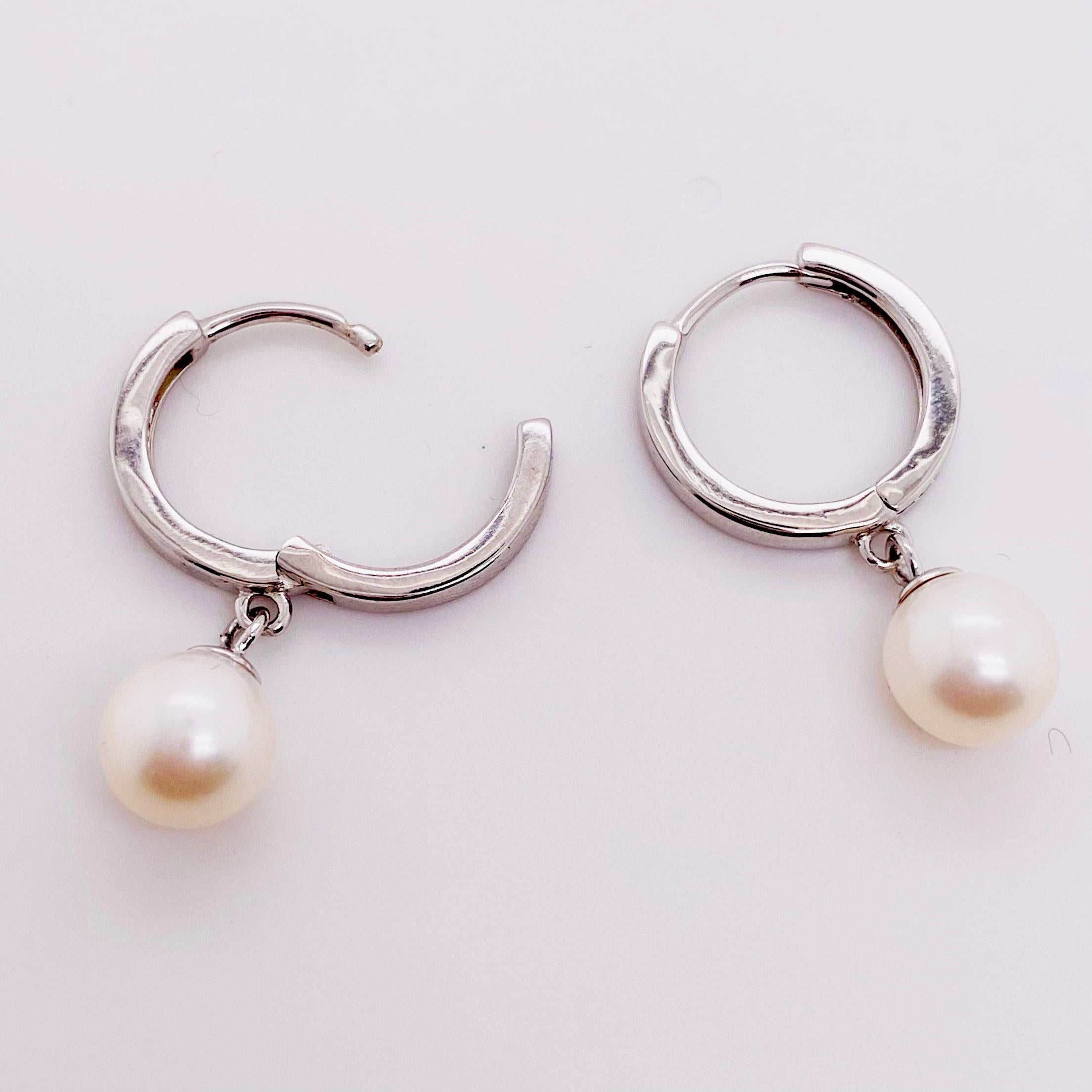 Modern Pearl Huggie Drop Earrings in Sterling Silver, Huggie Dangle Earrings 925 For Sale