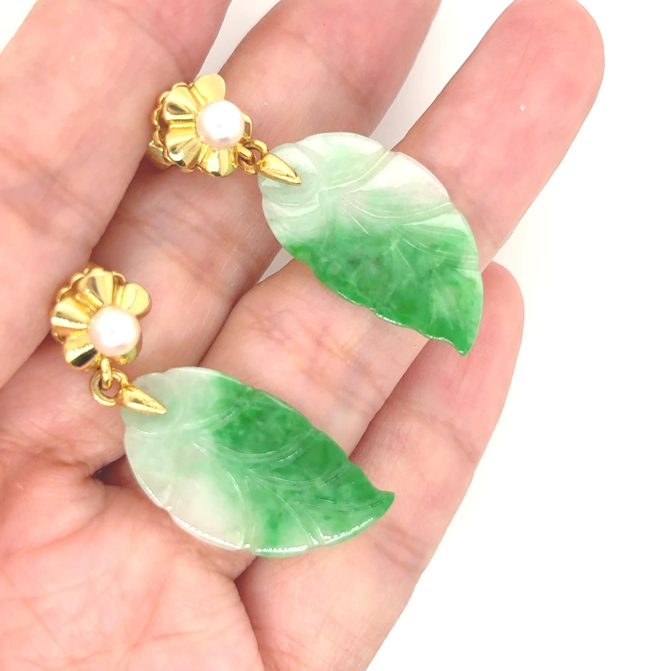 Orecchini di perle e foglie di giada in vendita 10