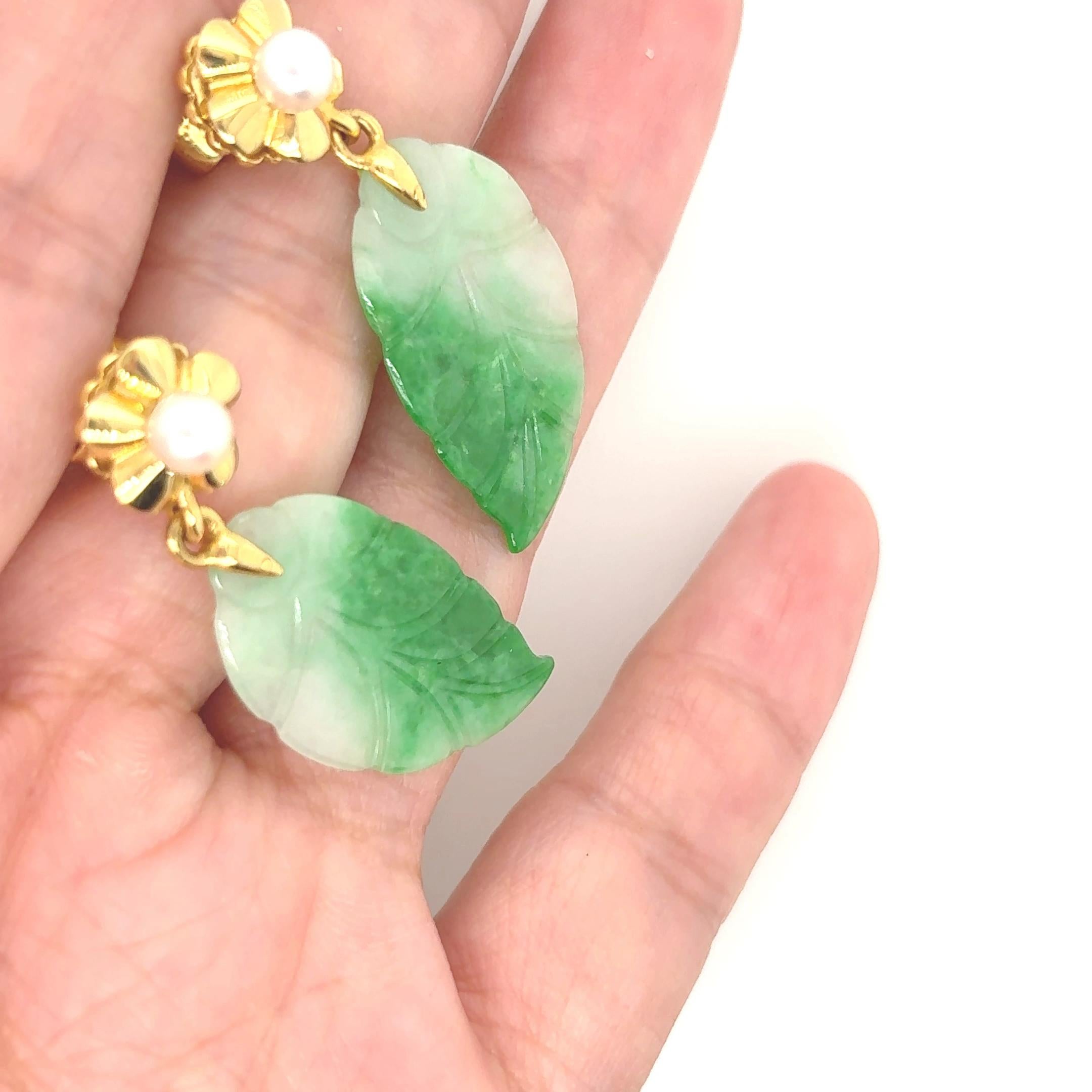 Orecchini di perle e foglie di giada in vendita 11