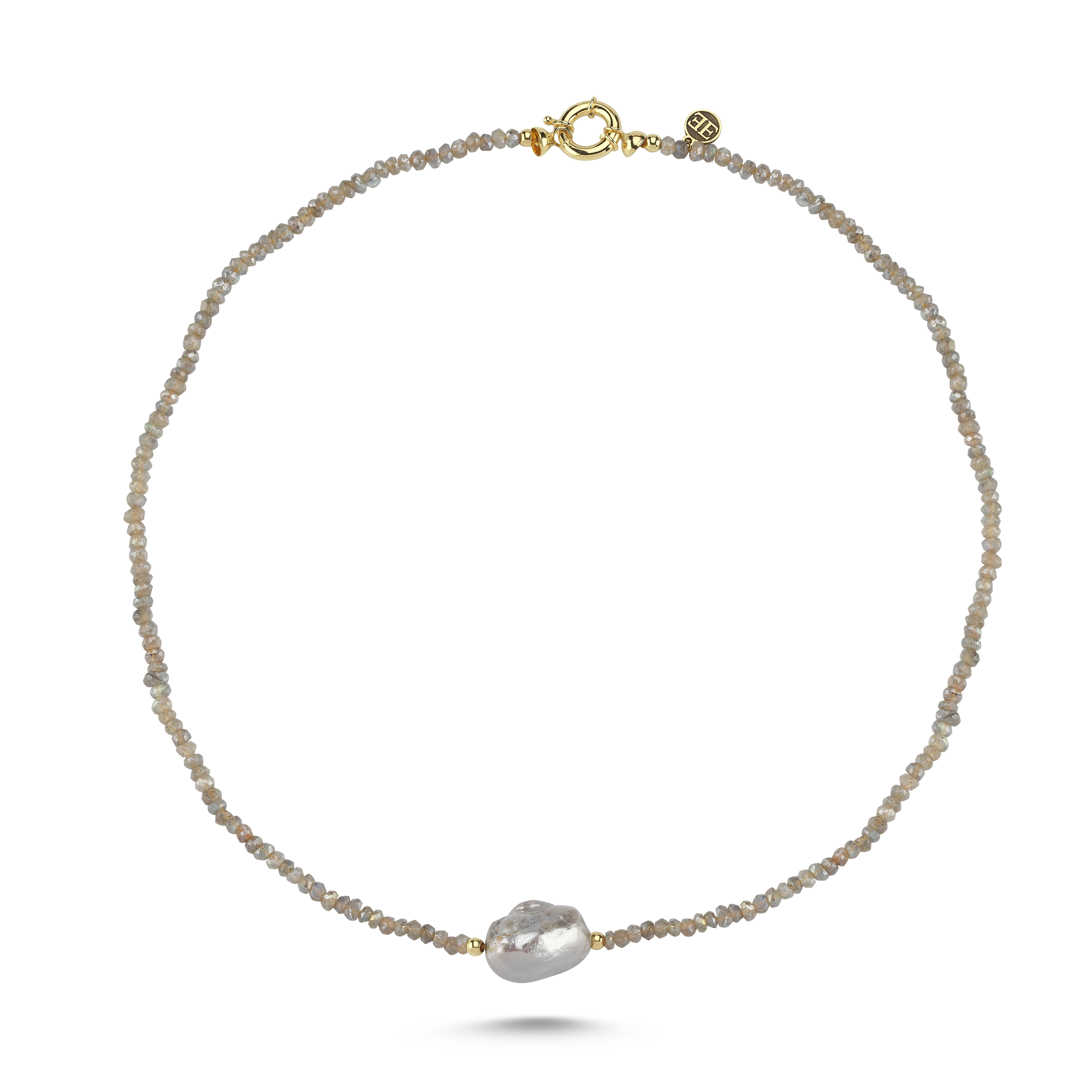 Schwarze Barockperle  und Labradorit-Perlen 14K Gold Verschluss Halskette (Ungeschliffen) im Angebot