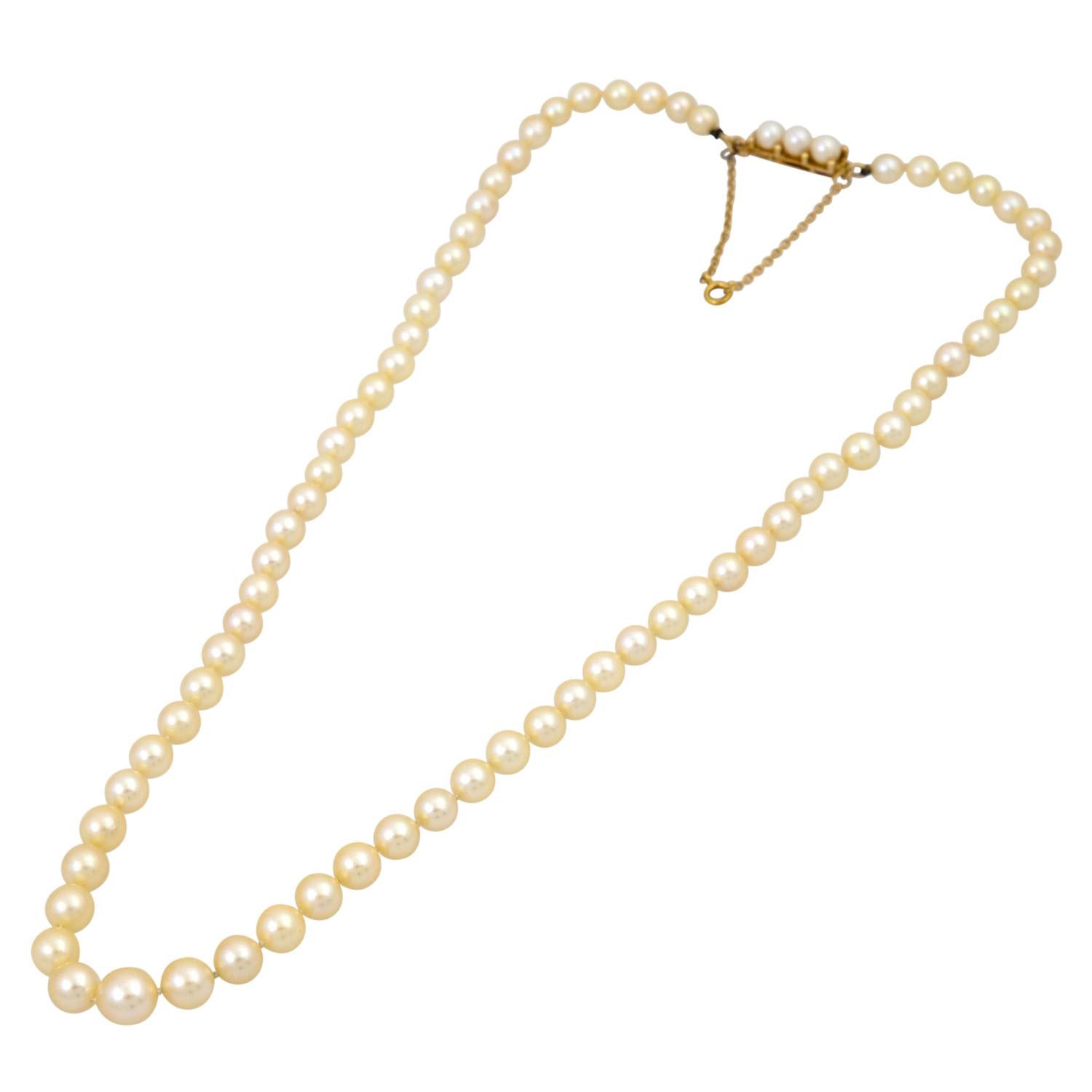 Modern Pearl Necklace For Sale