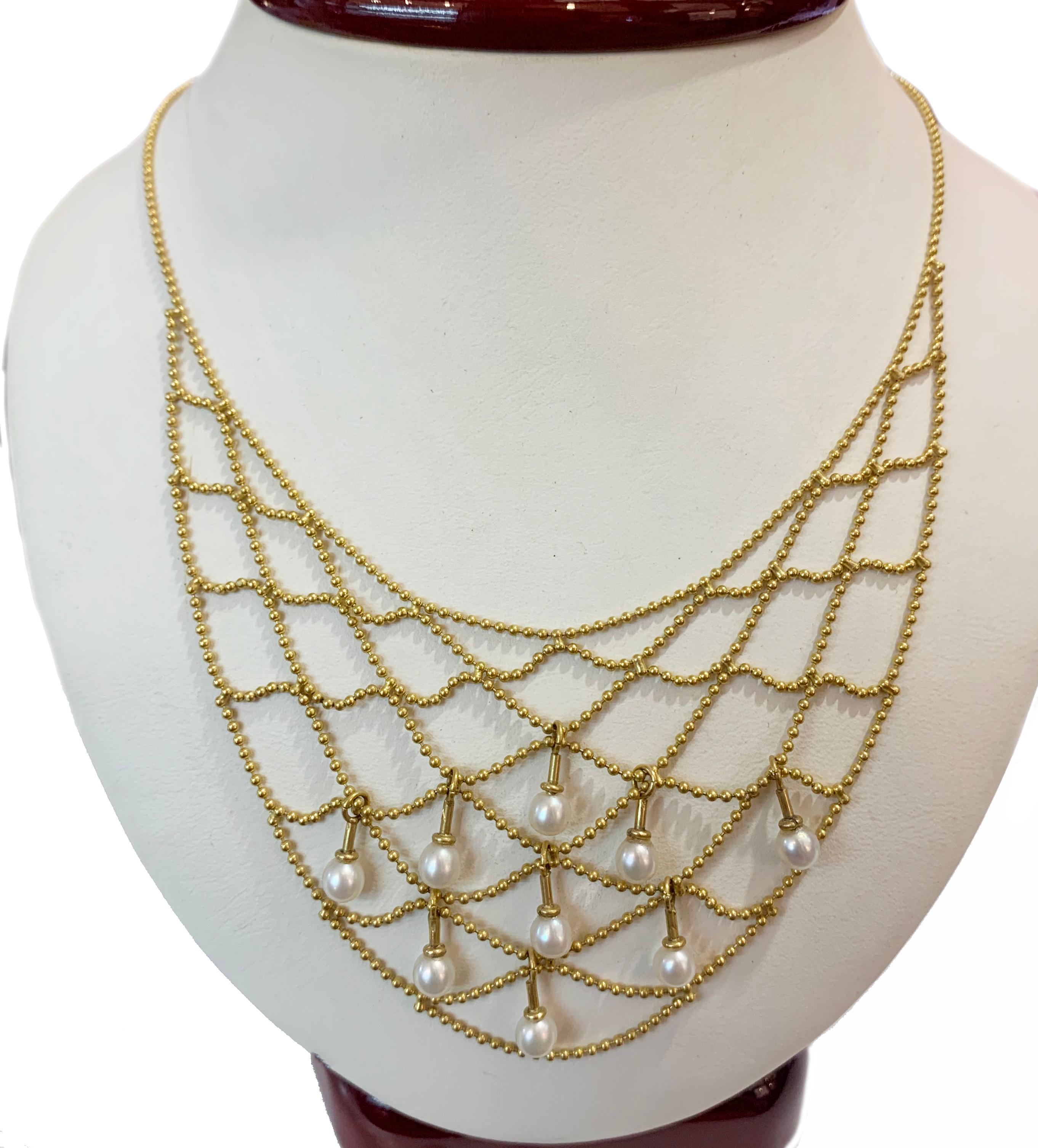 Pearl Necklace in 14k Yellow Gold In New Condition For Sale In New York, NY