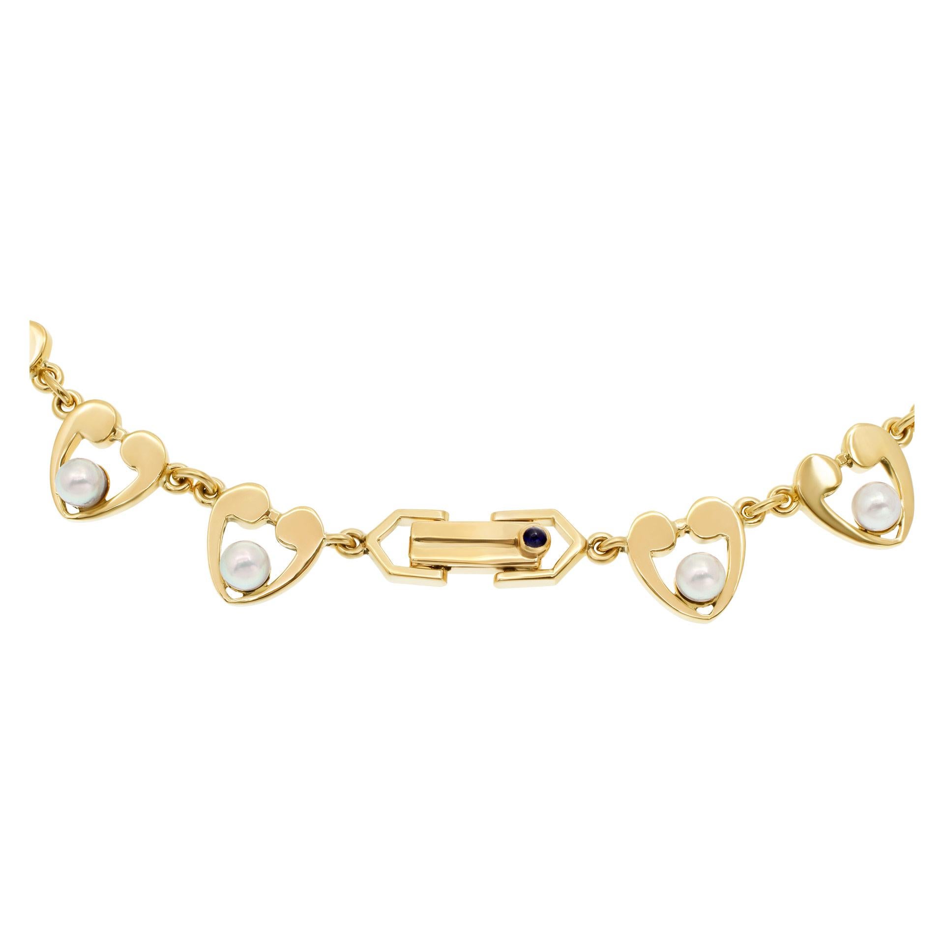 Women's Pearl Necklace in 14k Yellow Gold For Sale