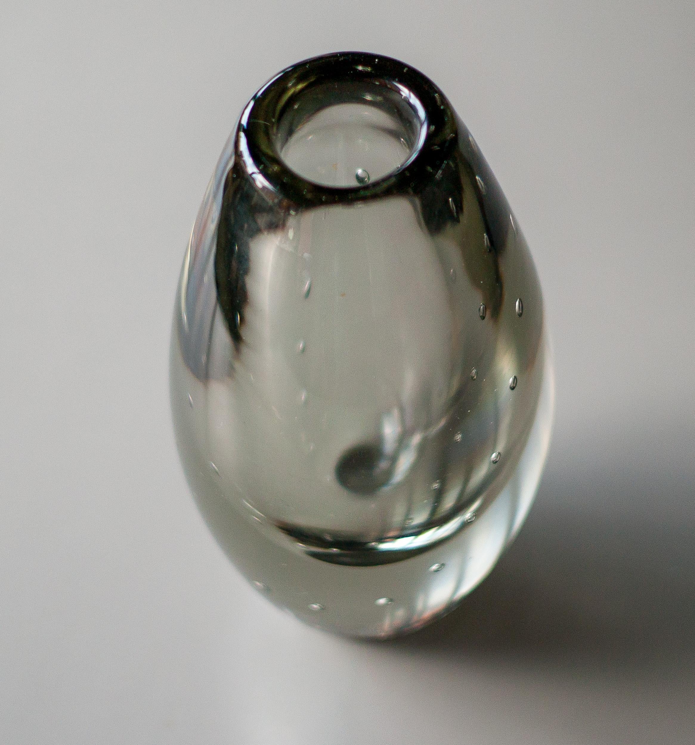 Blown Glass Pearl Necklace Vase by Gunnel Nyman  For Sale