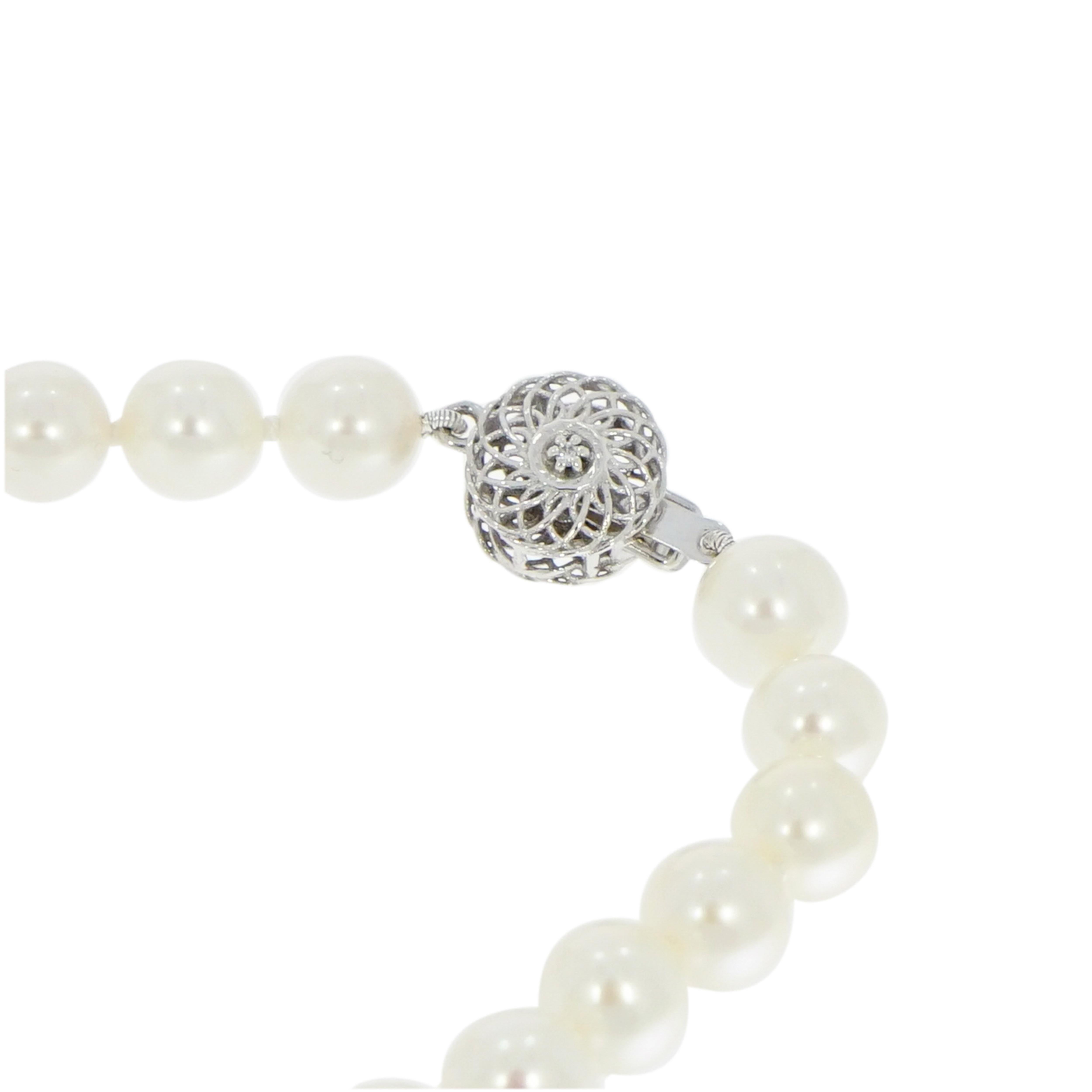 Romantic Pearl Necklace with Diamond Roundels Accent