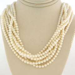 Pearl Necklace with gold lock with single cut diamonds up to 0.10ct 14k gold