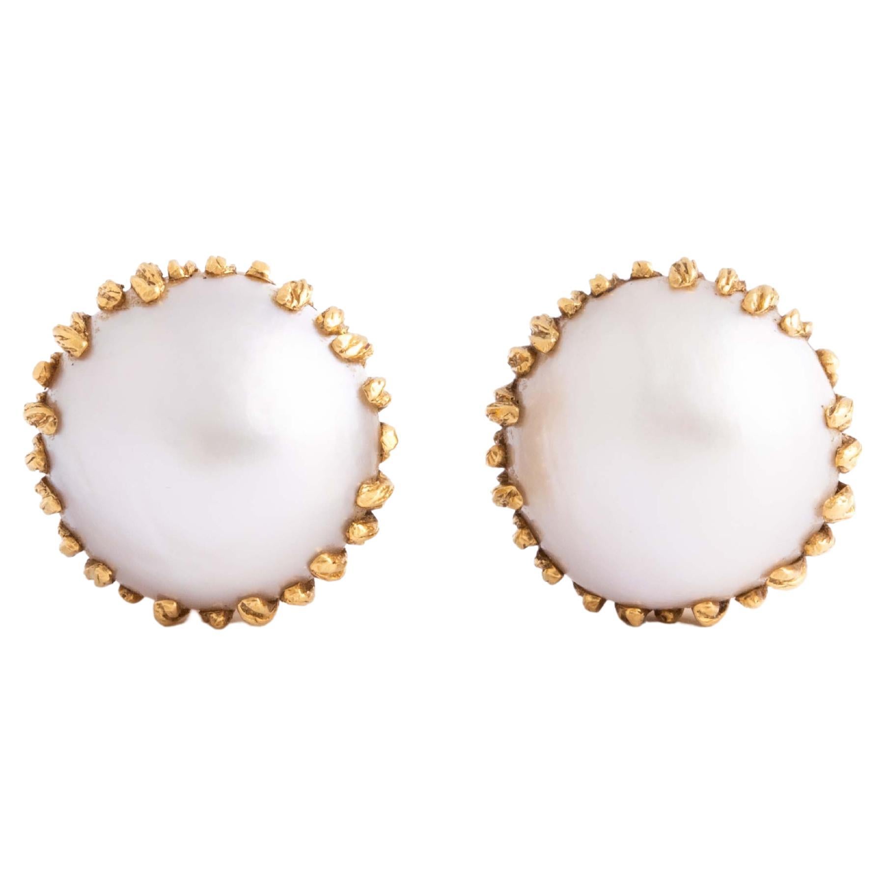 Pearl on 18K Yellow Gold Earrings For Sale