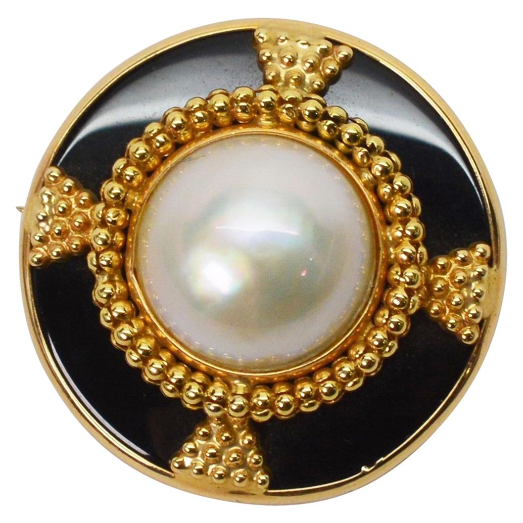 Pearl and Onyx Yellow Gold Emblem Brooch