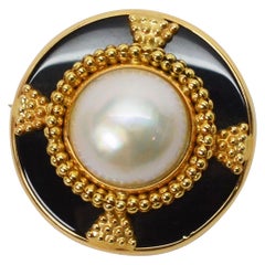 Vintage Pearl and Onyx Yellow Gold Emblem Brooch