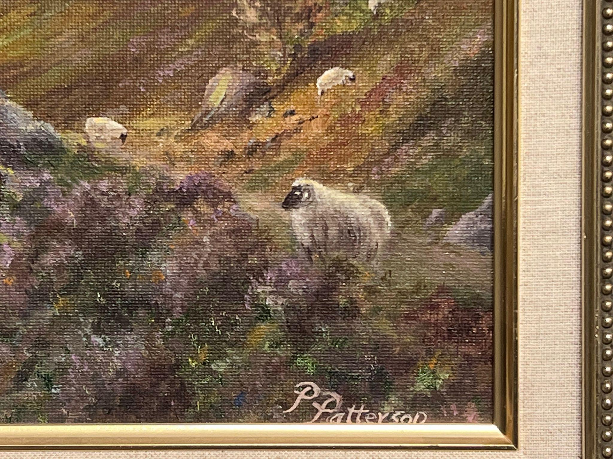 Glencoe Écosse majestueux paysage des Highlands avec moutons signé britannique  - Victorien Painting par Pearl Patterson