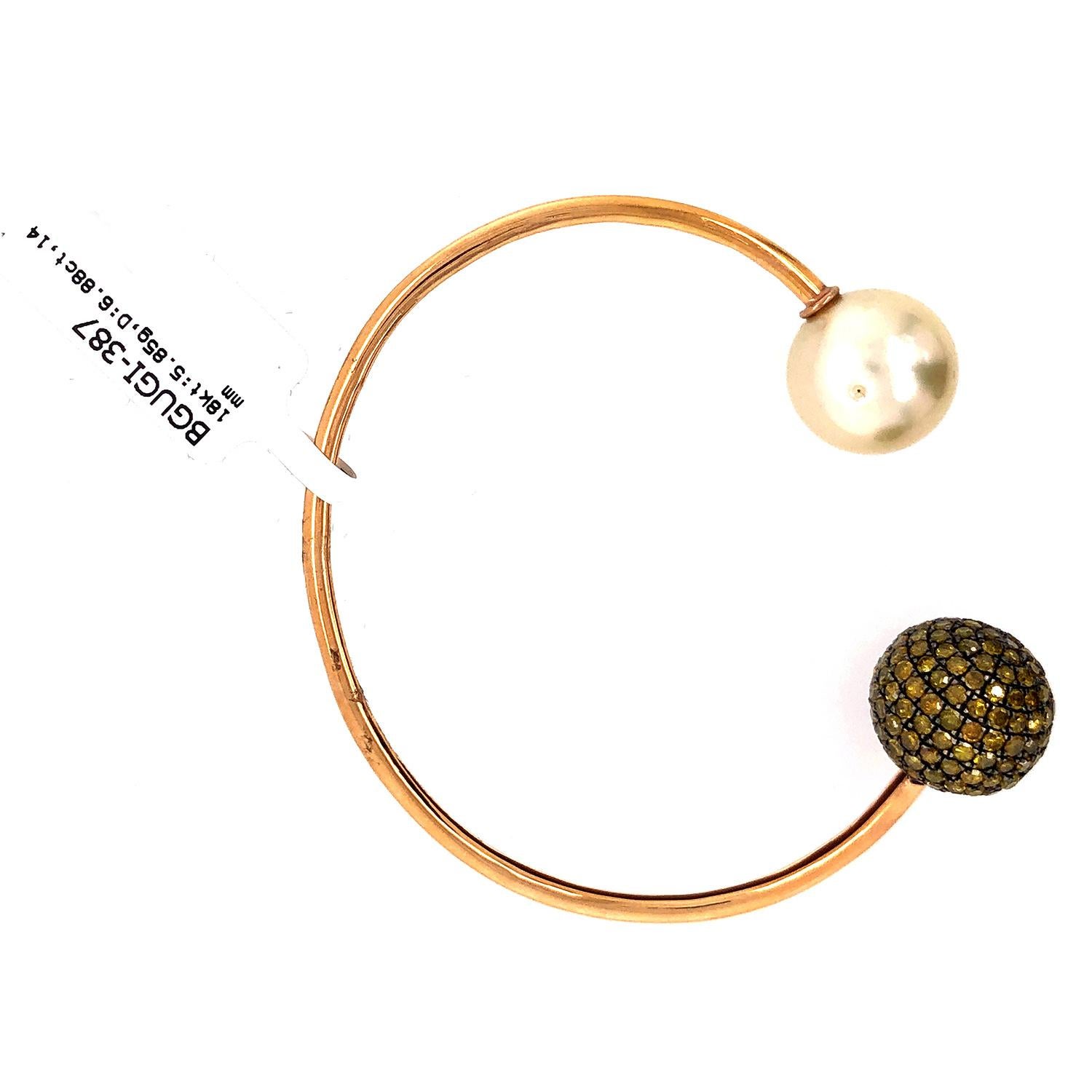 Taille mixte Bracelet de perles et de diamants pavés en or 18 carats en vente