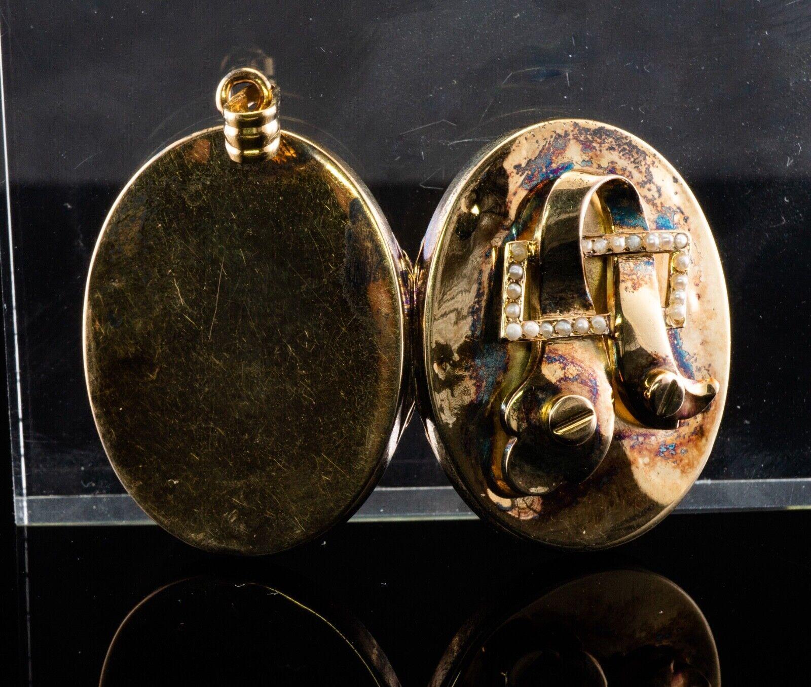 Pearl Pendant Locket Oval 14K Gold Antique For Sale 4