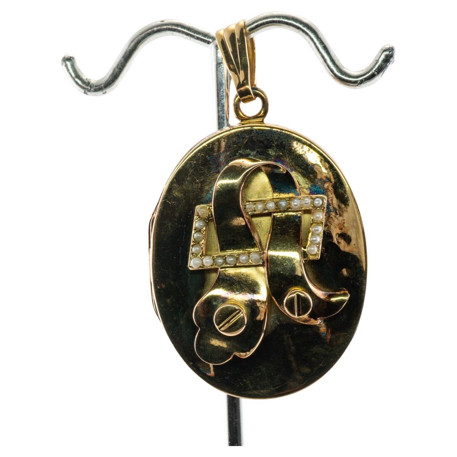 Pendentif médaillon ovale ancien en or 14 carats avec perles en vente