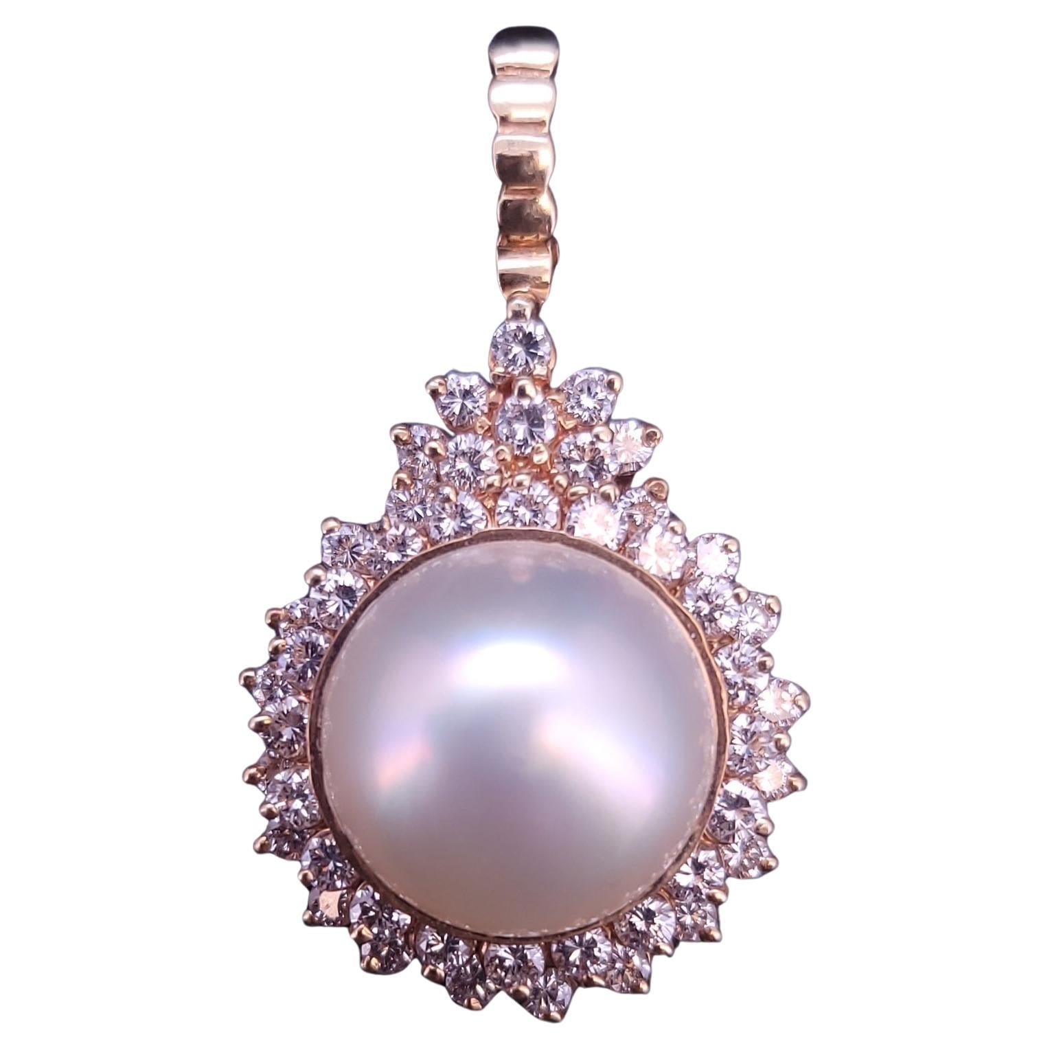Pearl Pendant with Diamond in 14K Yellow Gold