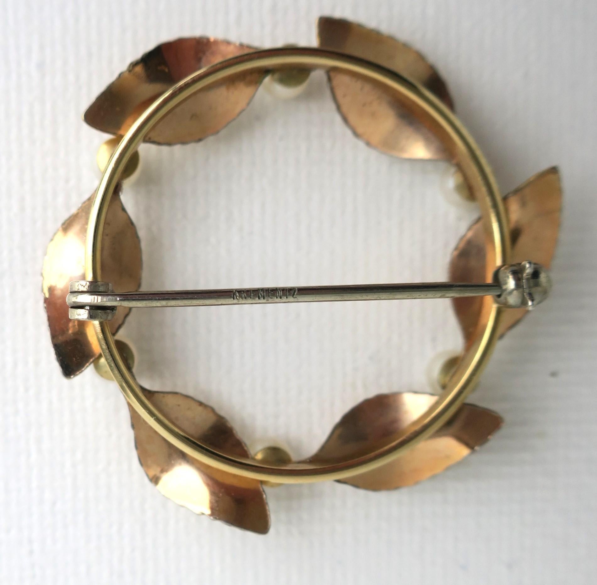 Pearl Pin Brooch with Leaves For Sale 3
