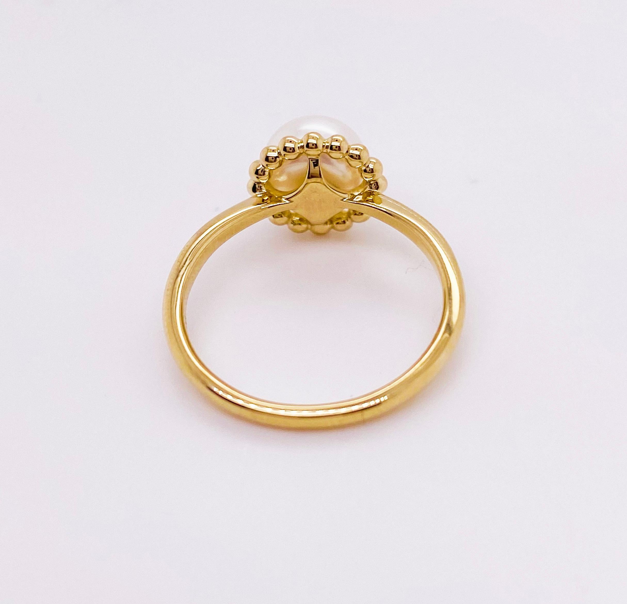 Round Cut Pearl Ring in 14 Carat Yellow Gold For Sale