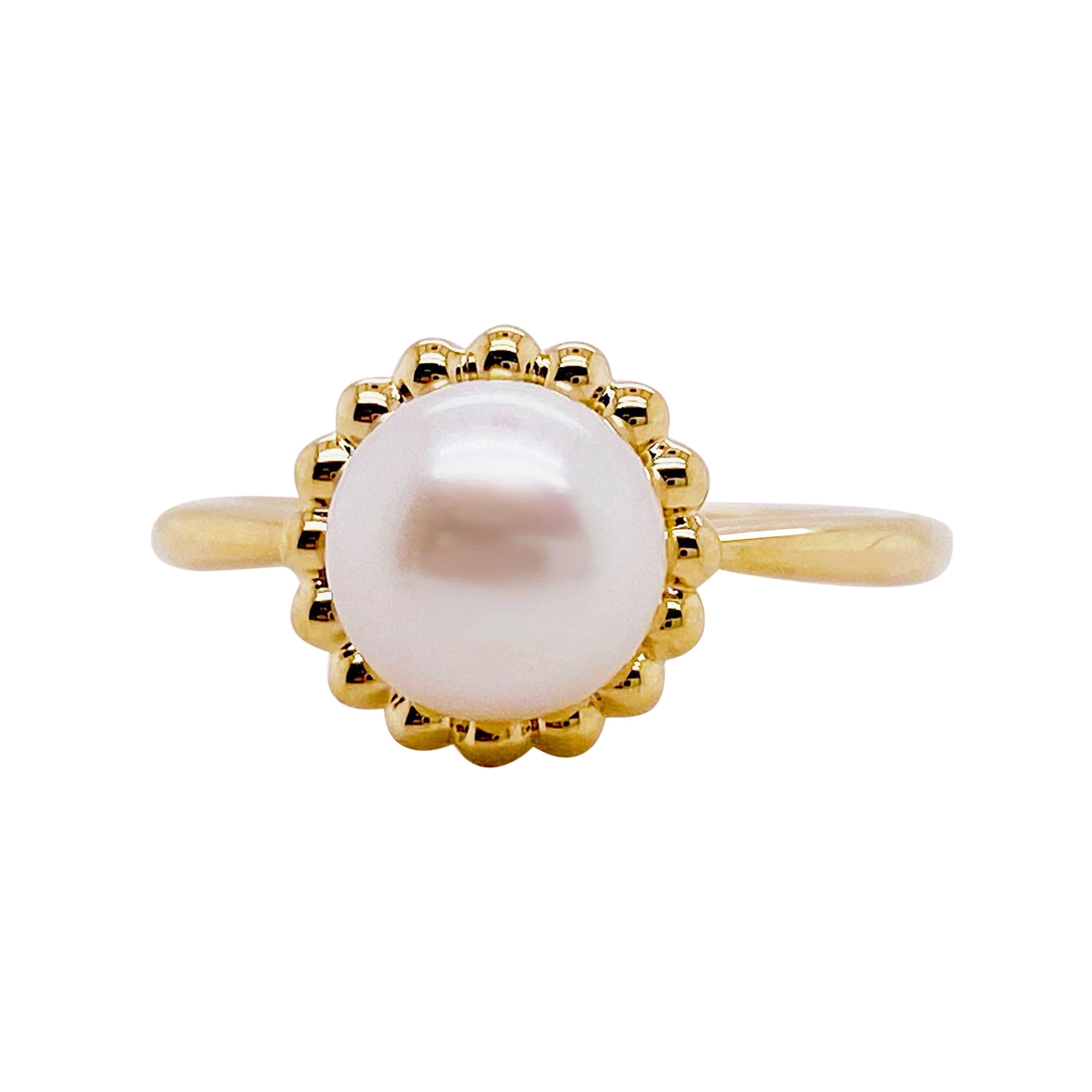 Pearl Ring in 14 Carat Yellow Gold For Sale