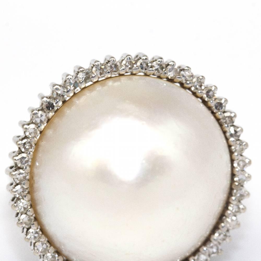 PEARL Ring in White Gold and Diamonds For Sale 1
