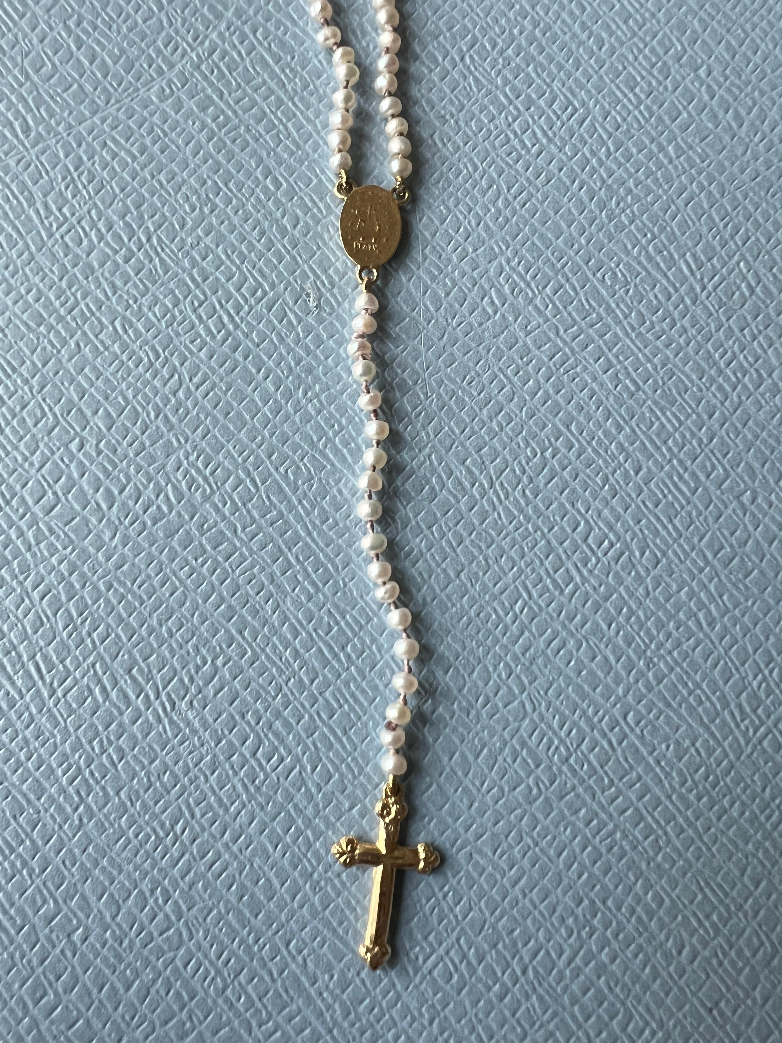 Pearl Rosario Necklace Gold Virgin Mary Cross For Sale 2