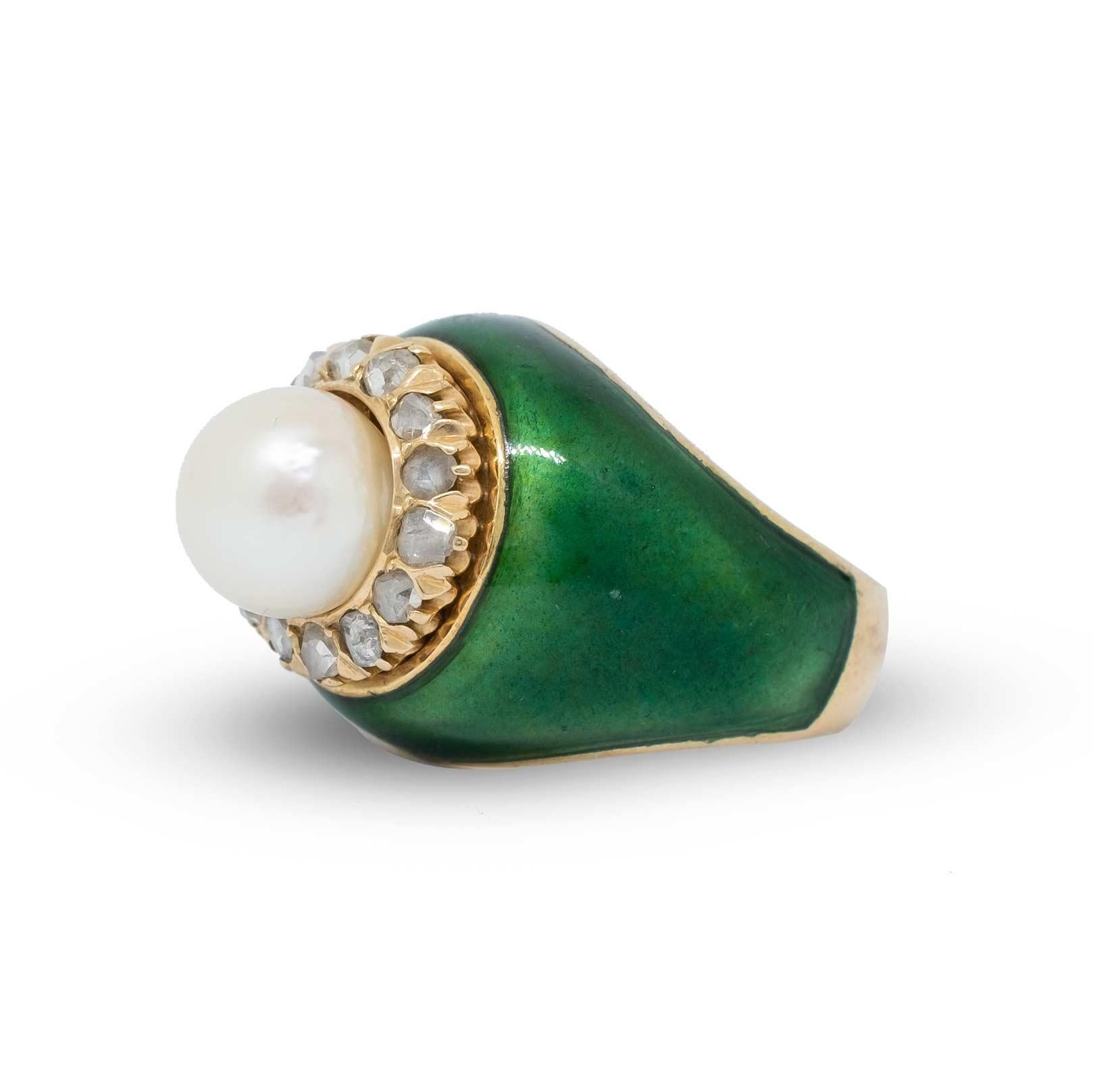 Women's Pearl & Rose cut Diamonds Green Enamel Ring For Sale
