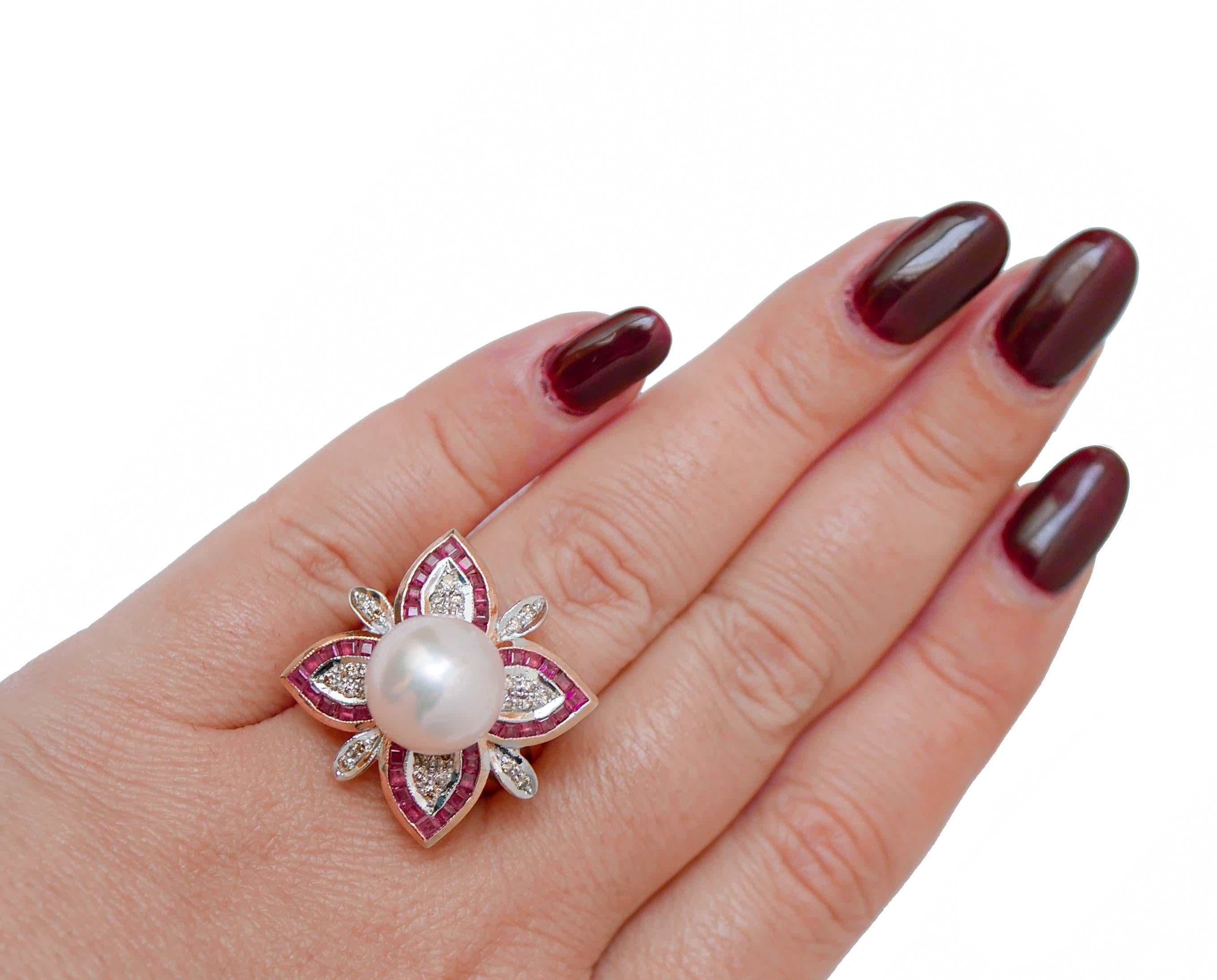 Pearl, Rubies, Diamonds, Rose Gold and Silver  Ring. In Good Condition For Sale In Marcianise, Marcianise (CE)