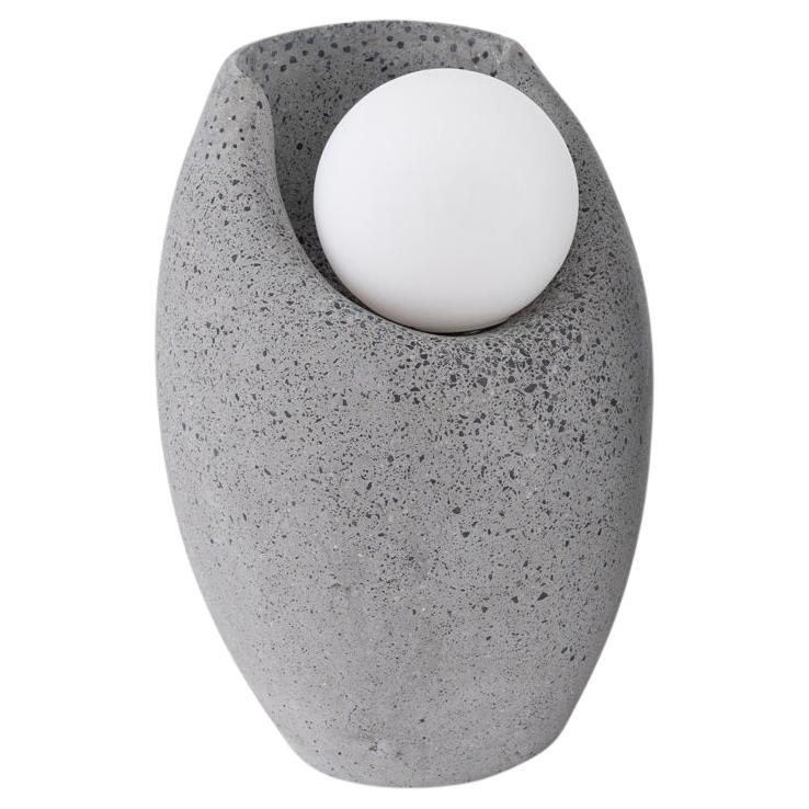 Lampada da tavolo Pearl Small di Saadia Design
