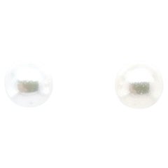 Retro Pearl Stud Earrings