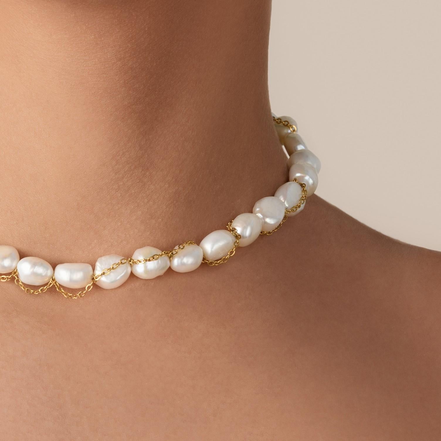 Uncut Pearl Symphony Necklace White For Sale