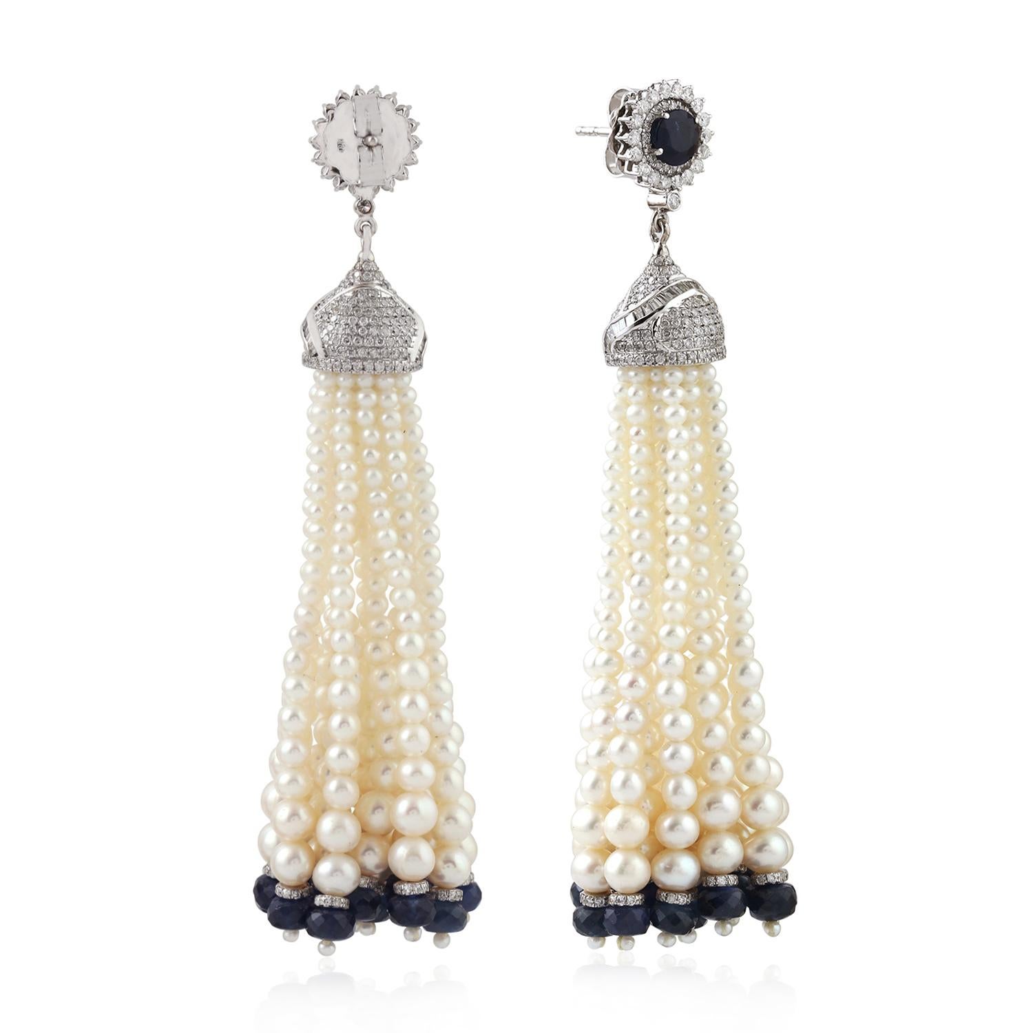 Art déco Boucles d'oreilles perle avec saphir bleu et diamants en or blanc 18k en vente