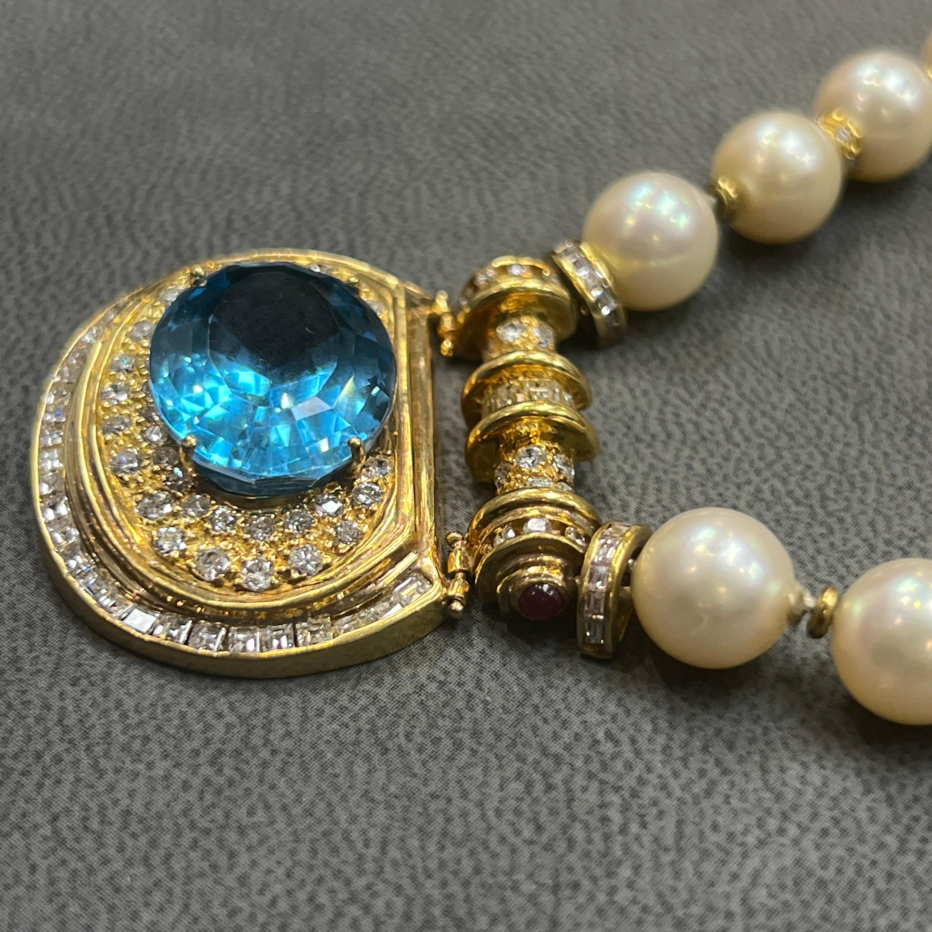 Pearl Topaz & Diamond Pendant Necklace For Sale 3