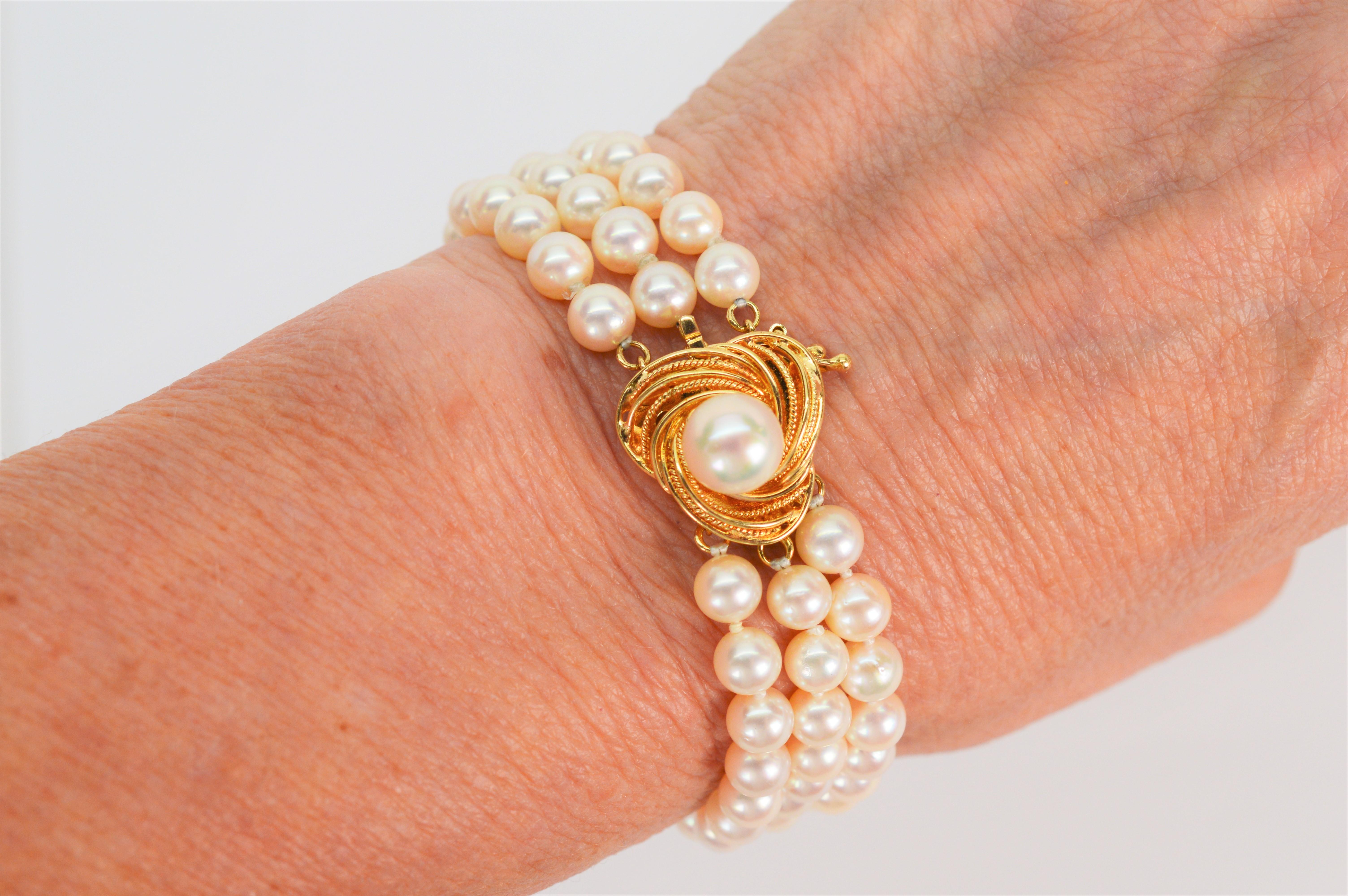 Pearl Triple Strand Bracelet w 14K Gold Swirl Charm Box Clasp w Pearl Accent  In New Condition In Mount Kisco, NY