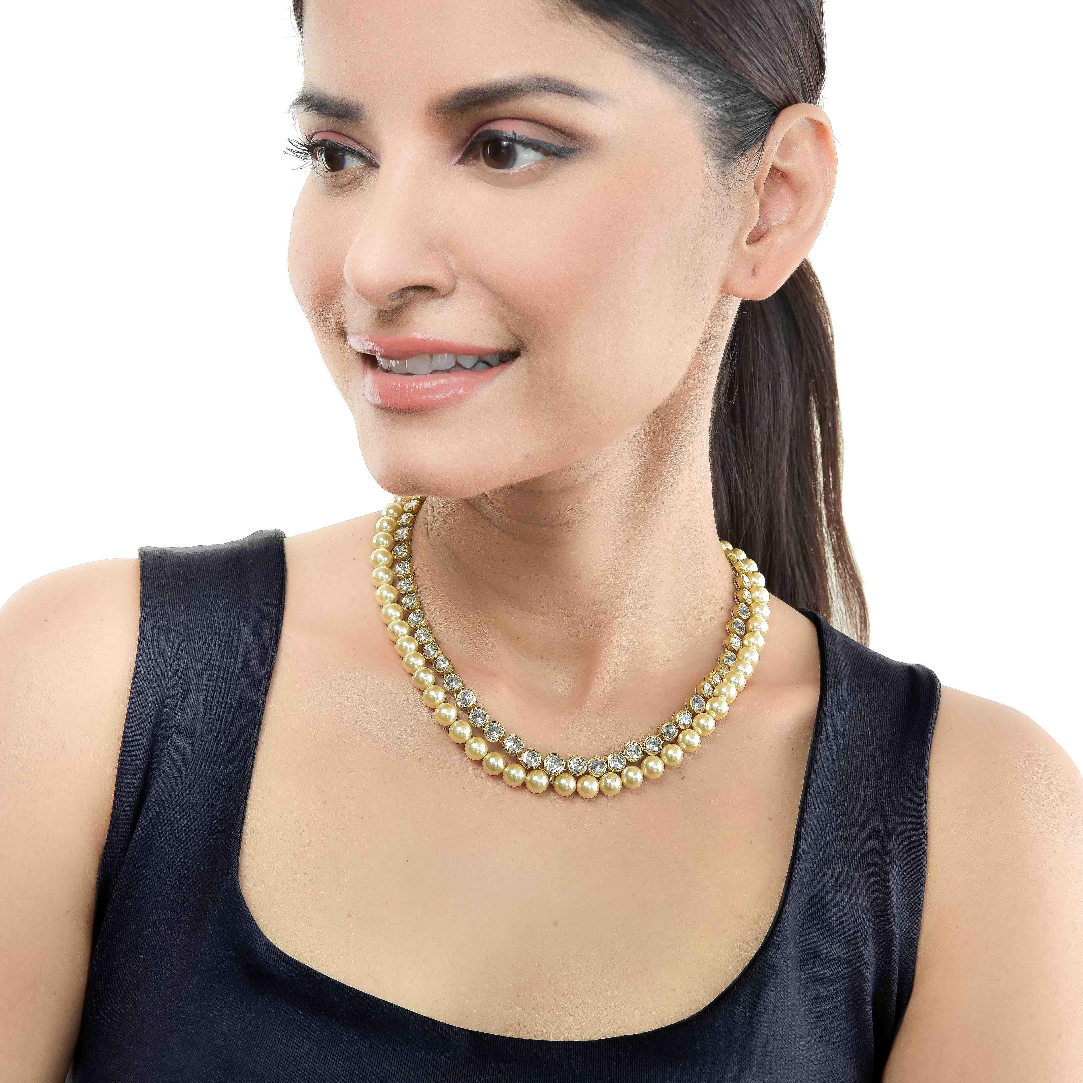 Manjrie Pearl Uncut Diamond 18K Gold Artisan Dangle Earrings im Angebot 1