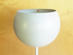 Pearl white & black metal 1960s floor lamp luminator by Stilnovo