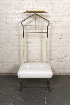 Pearl Wick "Val-O-Seat" Butler's Chair
