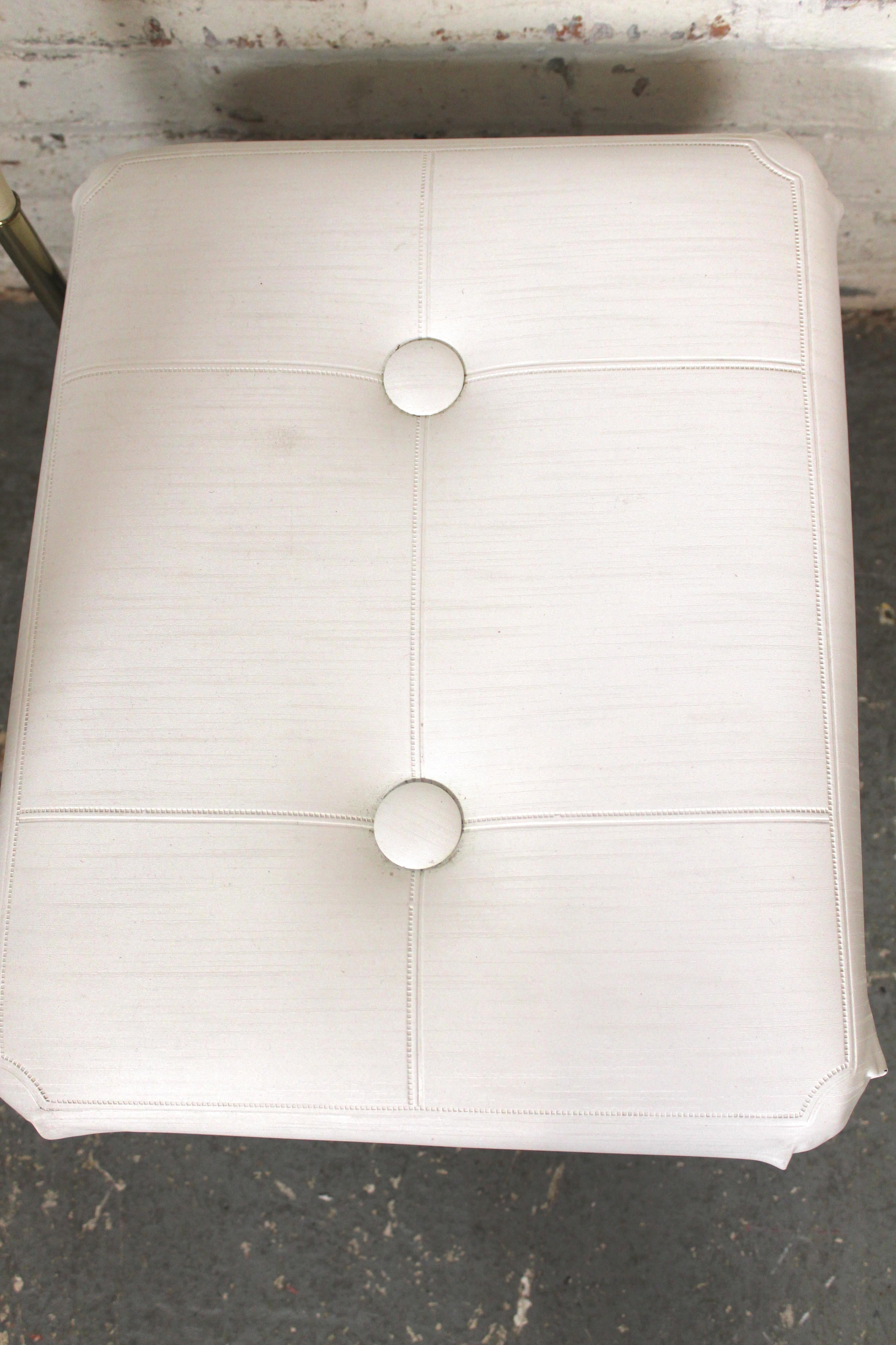 Chaise de maître de chambre en osier perlé « Val-O-Seat » en vente 1