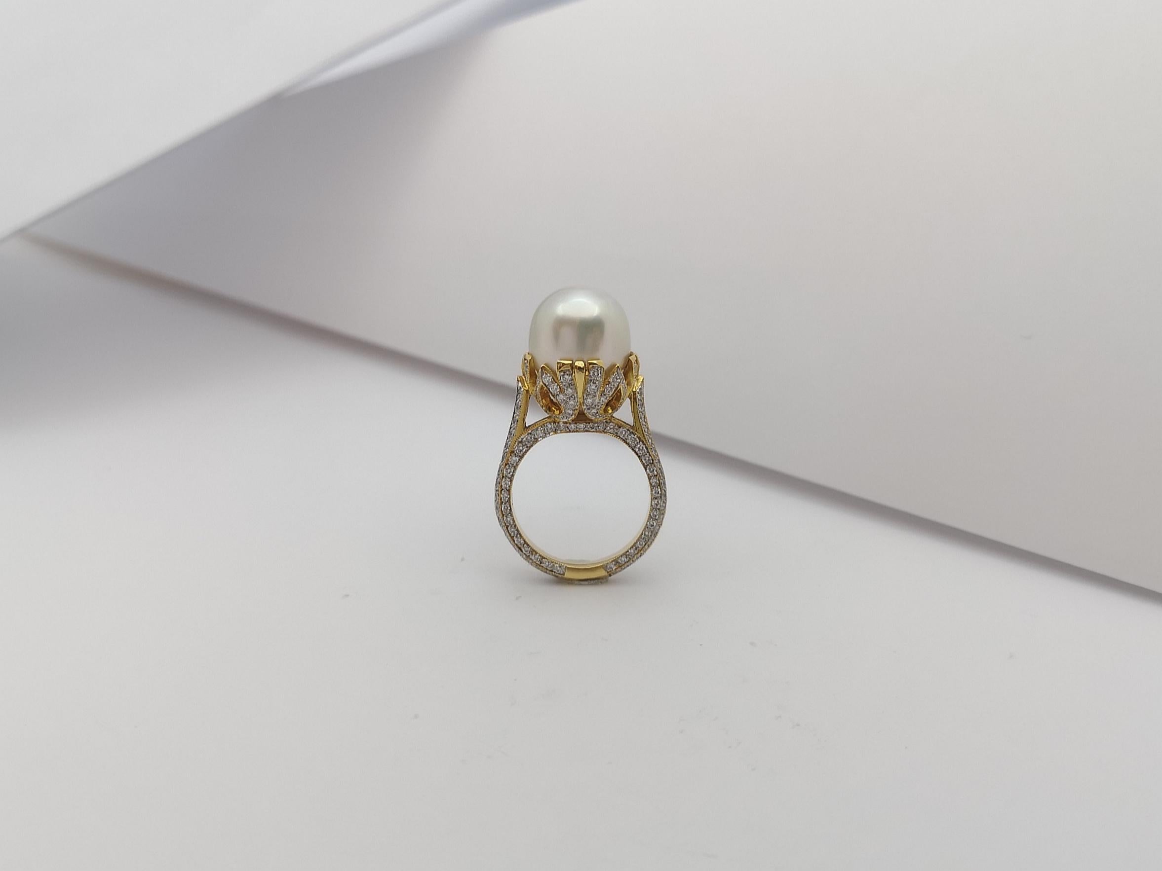 Pearl with Diamond Ring set in 18 Karat Gold Settings For Sale 6