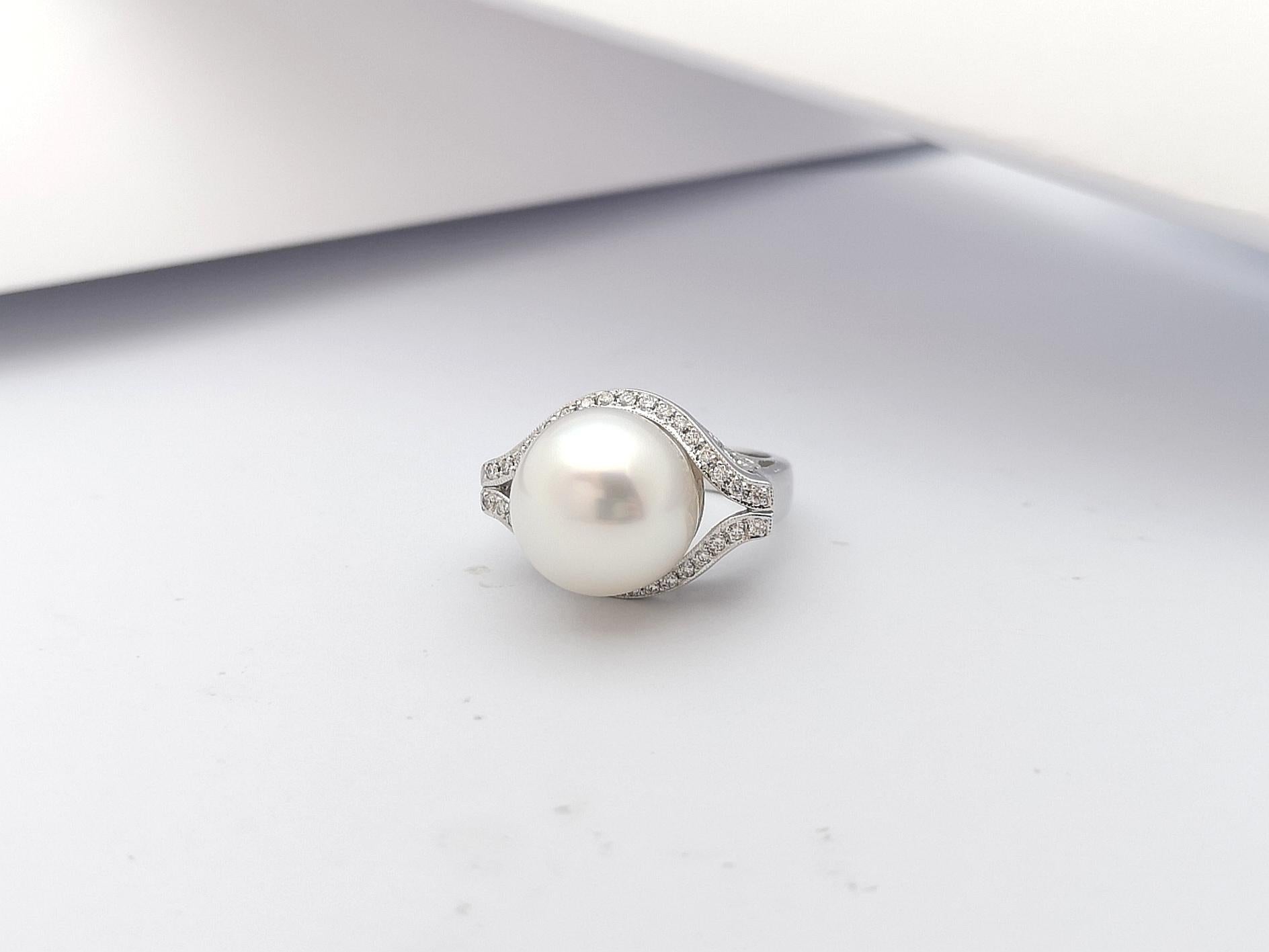 Perle mit Diamantring in 18 Karat Weißgold gefasst im Angebot 4