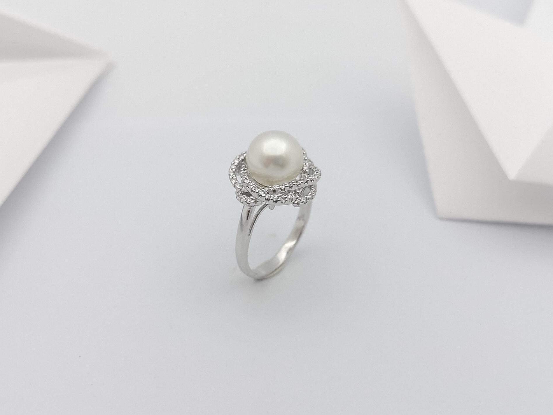 Pearl with Diamond Ring Set in 18 Karat White Gold Settings For Sale 8