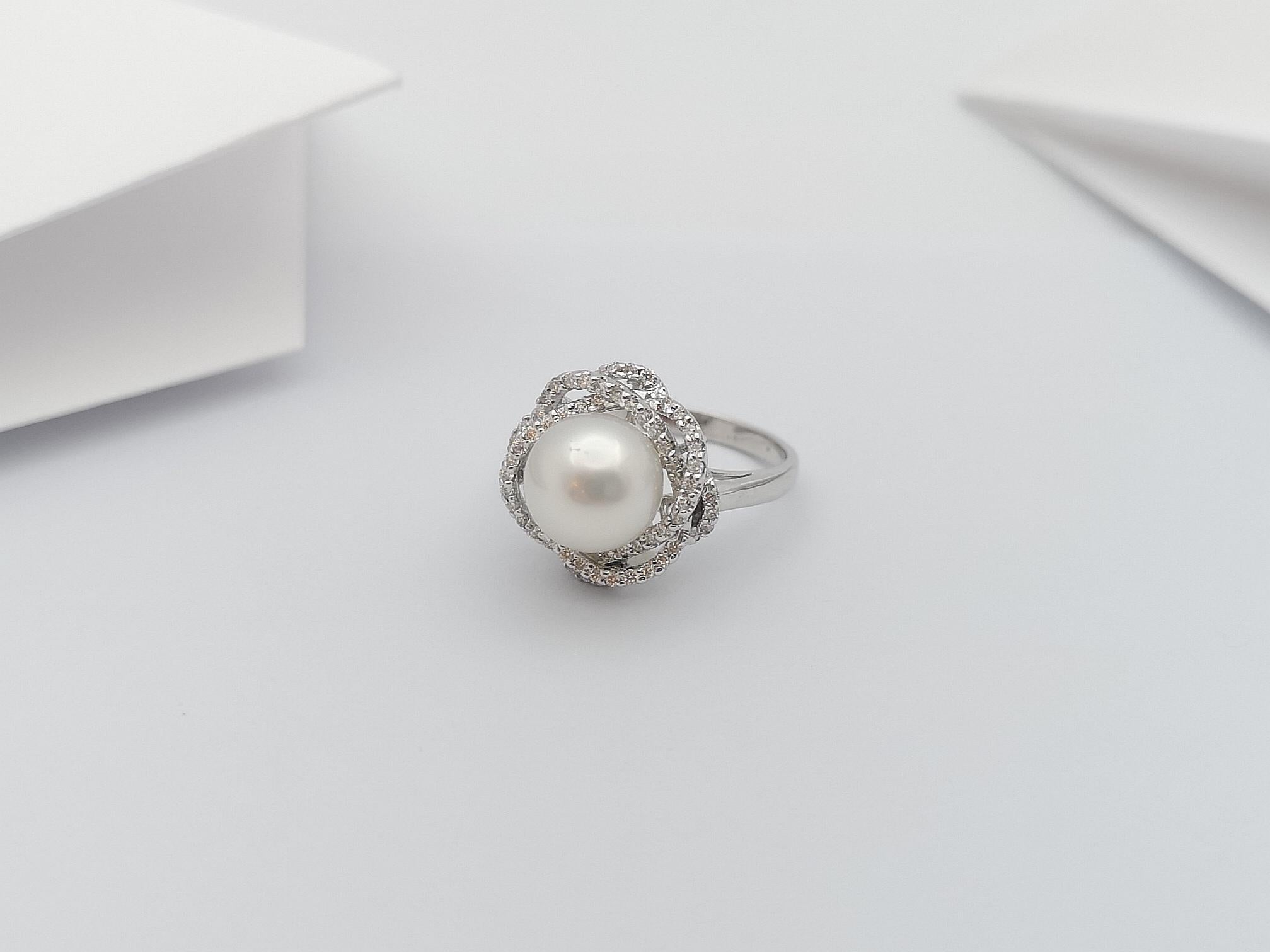 Pearl with Diamond Ring Set in 18 Karat White Gold Settings For Sale 2